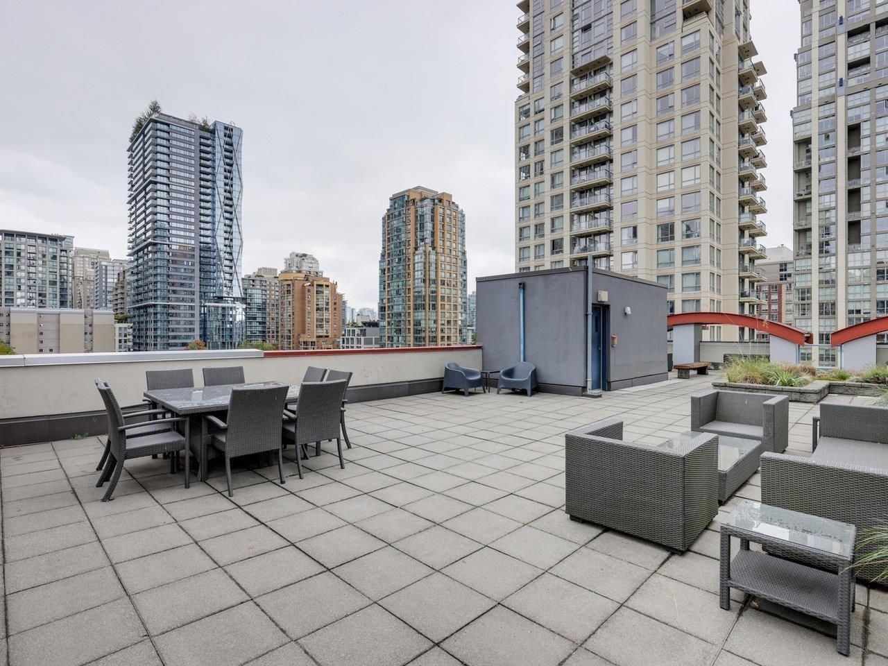 210-1238 SEYMOUR STREET, Vancouver, British Columbia, 1 Bedroom Bedrooms, ,1 BathroomBathrooms,Residential Attached,For Sale,R2879223