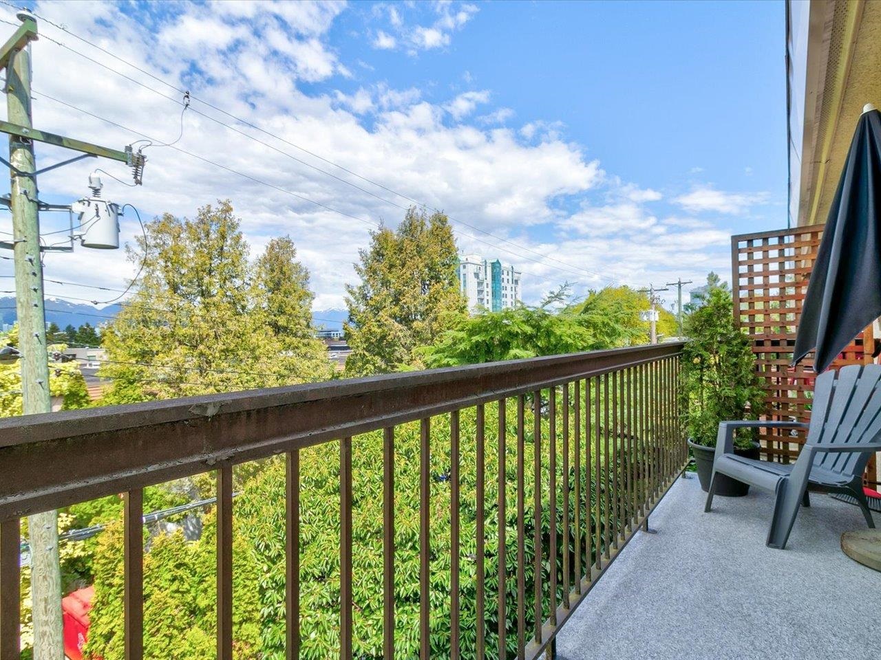 306-1235 W15TH AVENUE, Vancouver, British Columbia, 1 Bedroom Bedrooms, ,1 BathroomBathrooms,Residential Attached,For Sale,R2879275