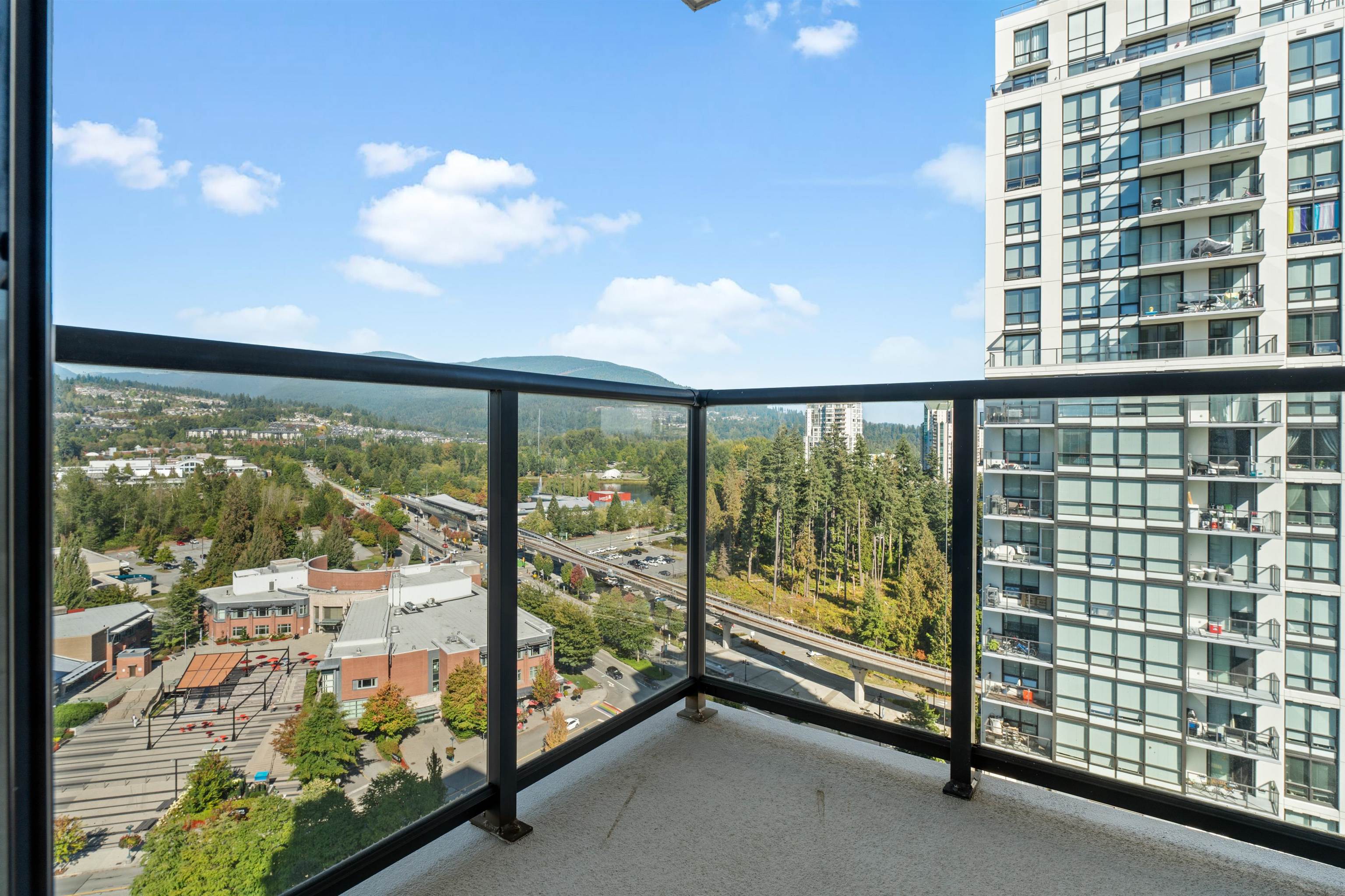 2202-2979 GLEN DRIVE, Coquitlam, British Columbia, 2 Bedrooms Bedrooms, ,2 BathroomsBathrooms,Residential Attached,For Sale,R2879296