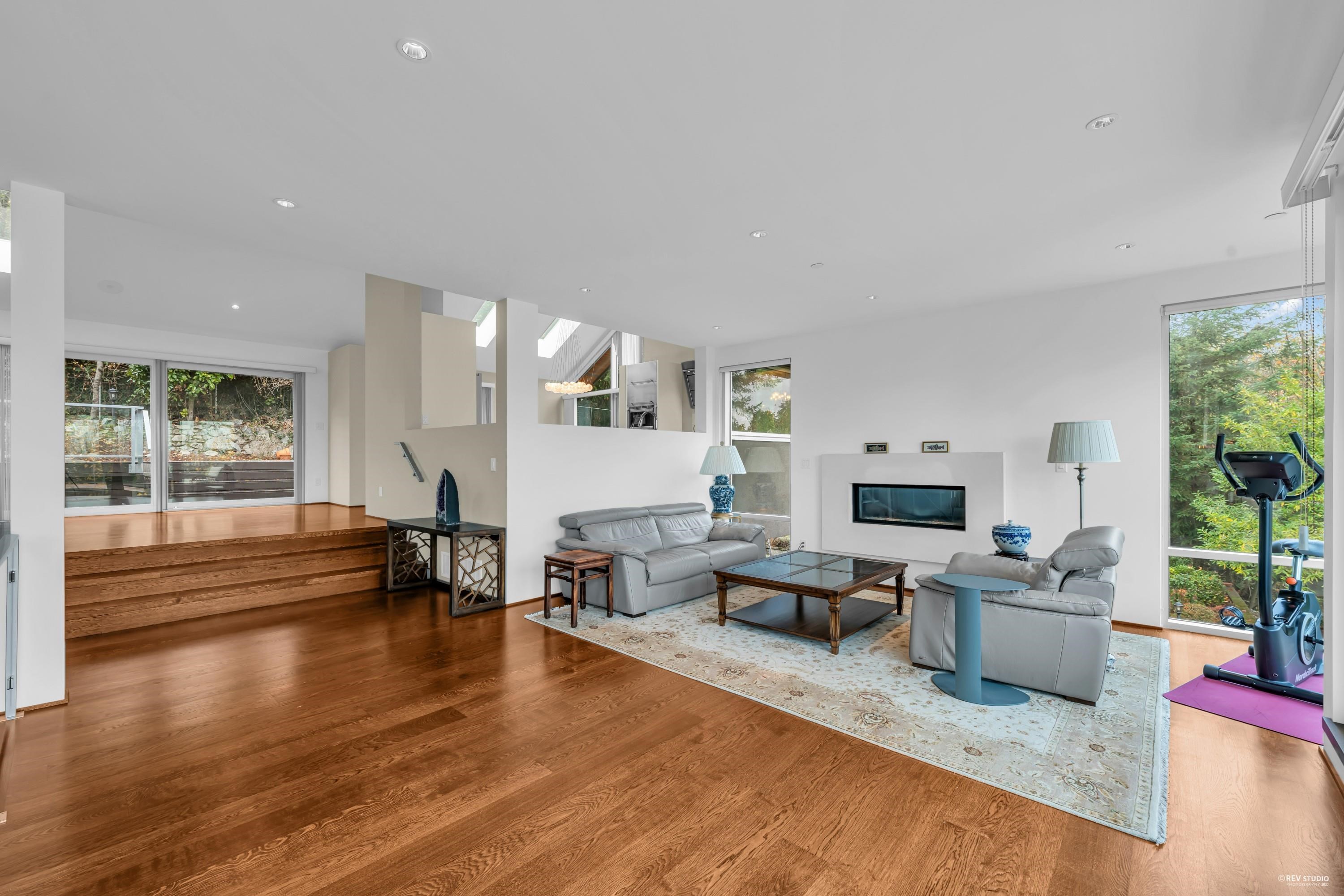 Listing image of 420 N OXLEY STREET