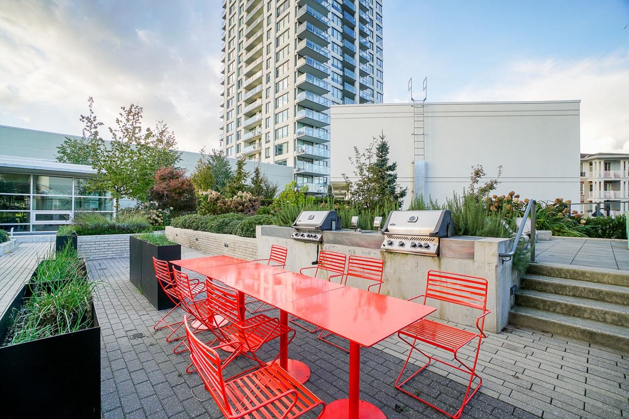 1706-570 EMERSON STREET, Coquitlam, British Columbia, 2 Bedrooms Bedrooms, ,2 BathroomsBathrooms,Residential Attached,For Sale,R2880177
