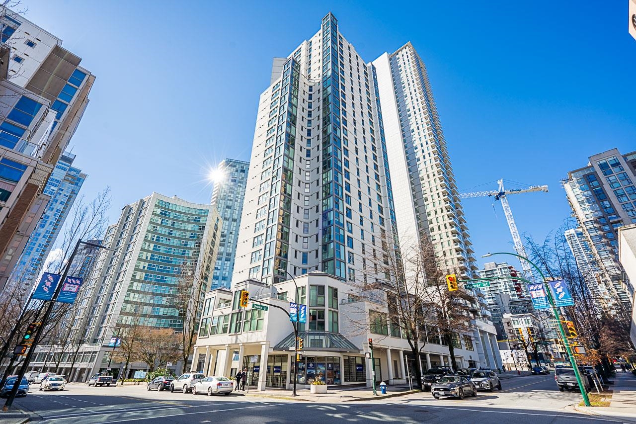 2404-1323 HOMER STREET, Vancouver, British Columbia, 1 Bedroom Bedrooms, ,1 BathroomBathrooms,Residential Attached,For Sale,R2880249