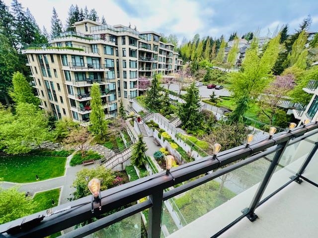 811-1415 PARKWAY BOULEVARD, Coquitlam, British Columbia Apartment/Condo, 2 Bedrooms, 2 Bathrooms, Residential Attached,For Sale, MLS-R2880343