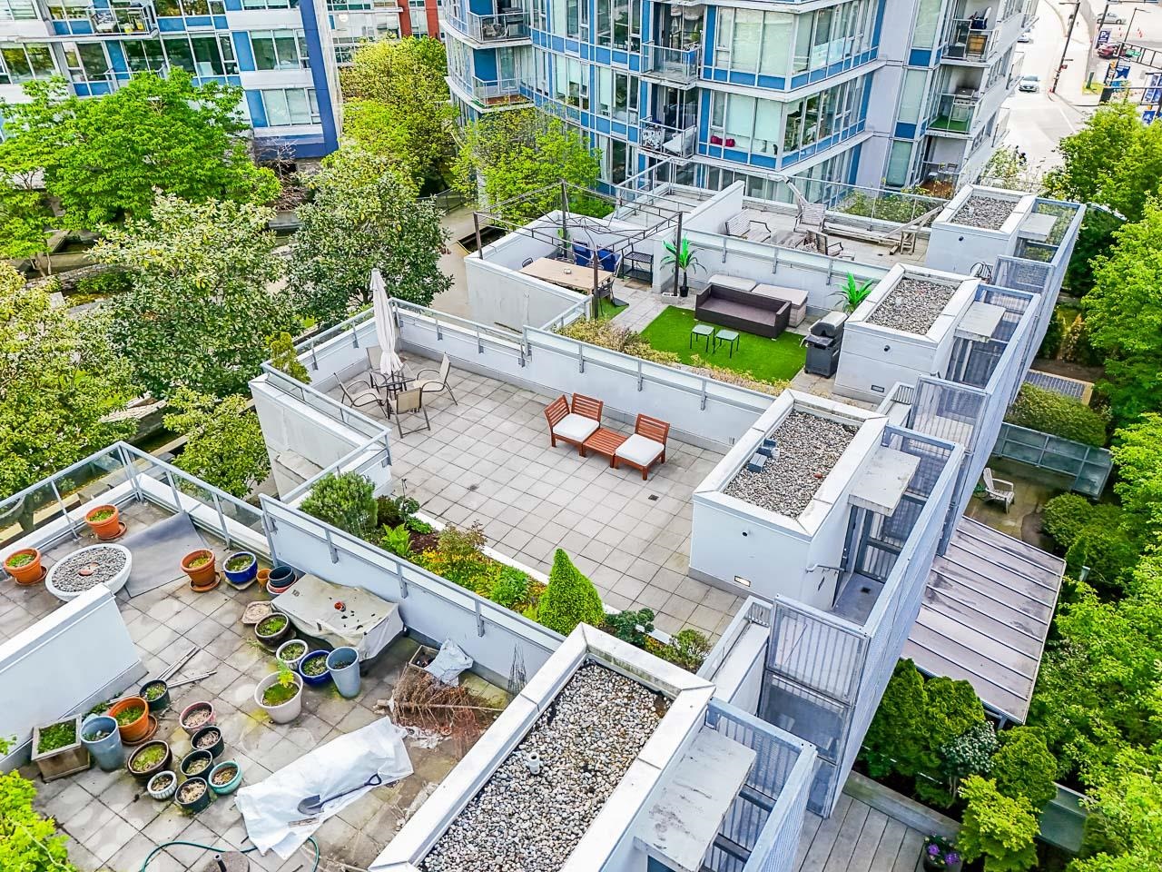 237-188 KEEFER PLACE, Vancouver, British Columbia, 3 Bedrooms Bedrooms, ,3 BathroomsBathrooms,Residential Attached,For Sale,R2880577