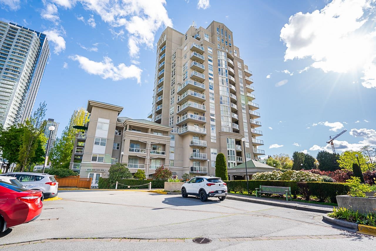 406-10523 UNIVERSITY DRIVE, Surrey, British Columbia Apartment/Condo, 2 Bedrooms, 1 Bathroom, Residential Attached,For Sale, MLS-R2880598