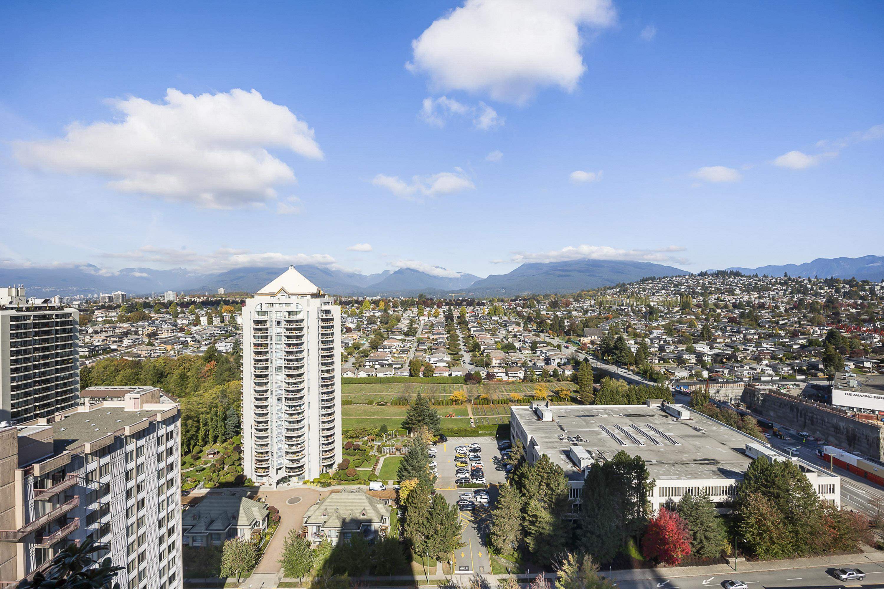 2601-4400 BUCHANAN STREET, Burnaby, British Columbia Apartment/Condo, 3 Bedrooms, 3 Bathrooms, Residential Attached,For Sale, MLS-R2880697