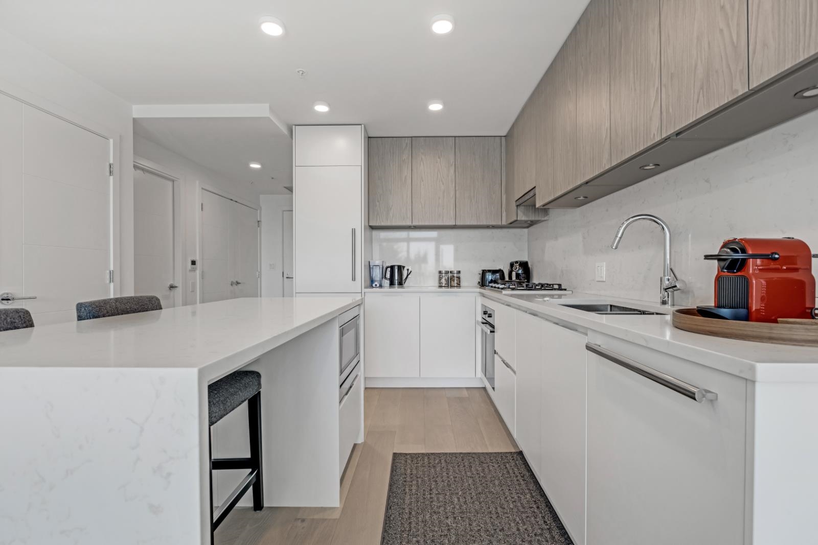 Listing image of 307 4240 CAMBIE STREET