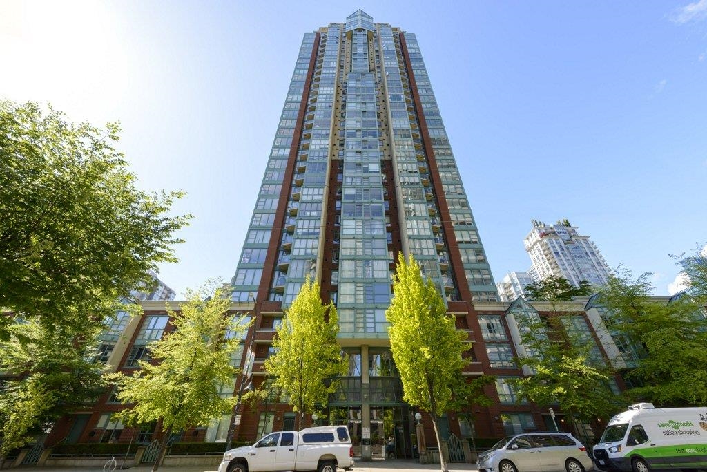 402-939 HOMER STREET, Vancouver, British Columbia V6B 2W6, 1 Bedroom Bedrooms, ,1 BathroomBathrooms,Residential Attached,For Sale,R2880972