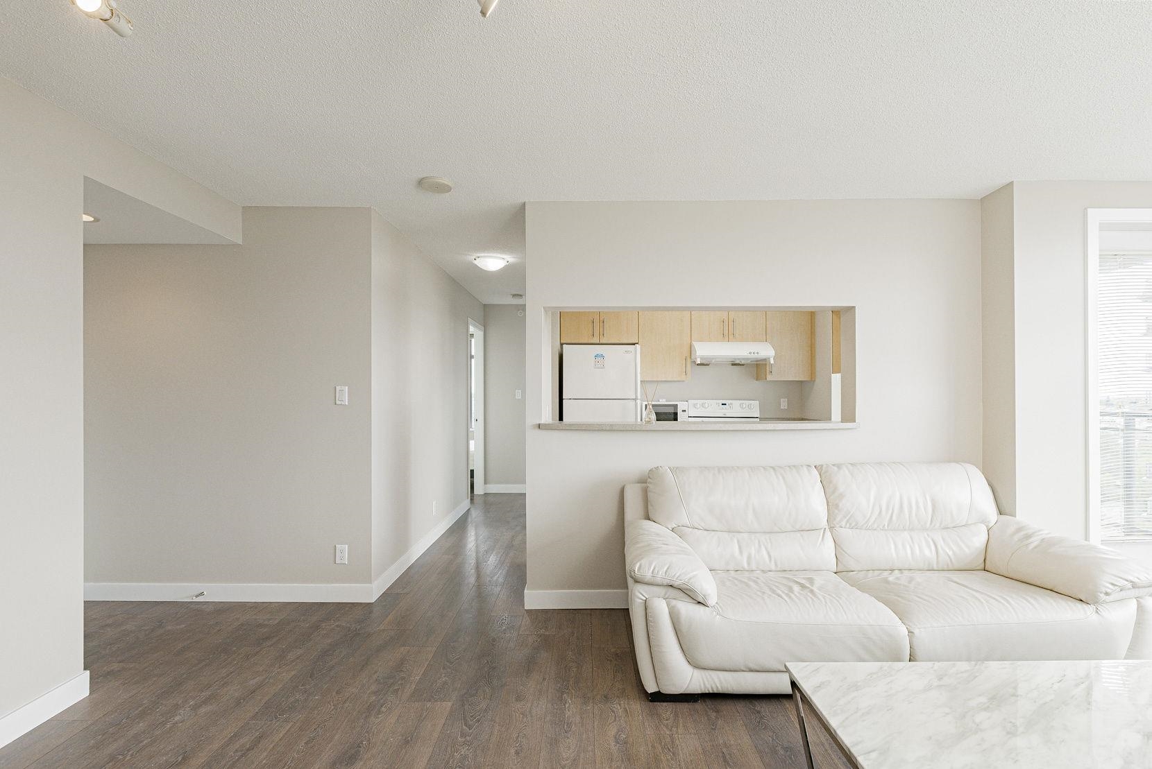 1602-3660 VANNESS AVENUE, Vancouver, British Columbia V5R 6H8, 2 Bedrooms Bedrooms, ,2 BathroomsBathrooms,Residential Attached,For Sale,R2880999