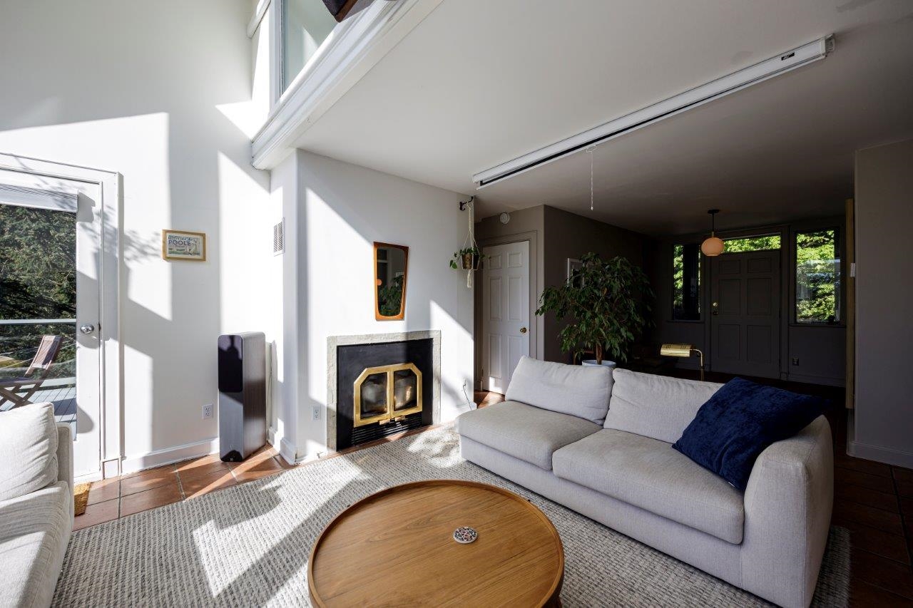 Listing image of 342 CREEK ROAD