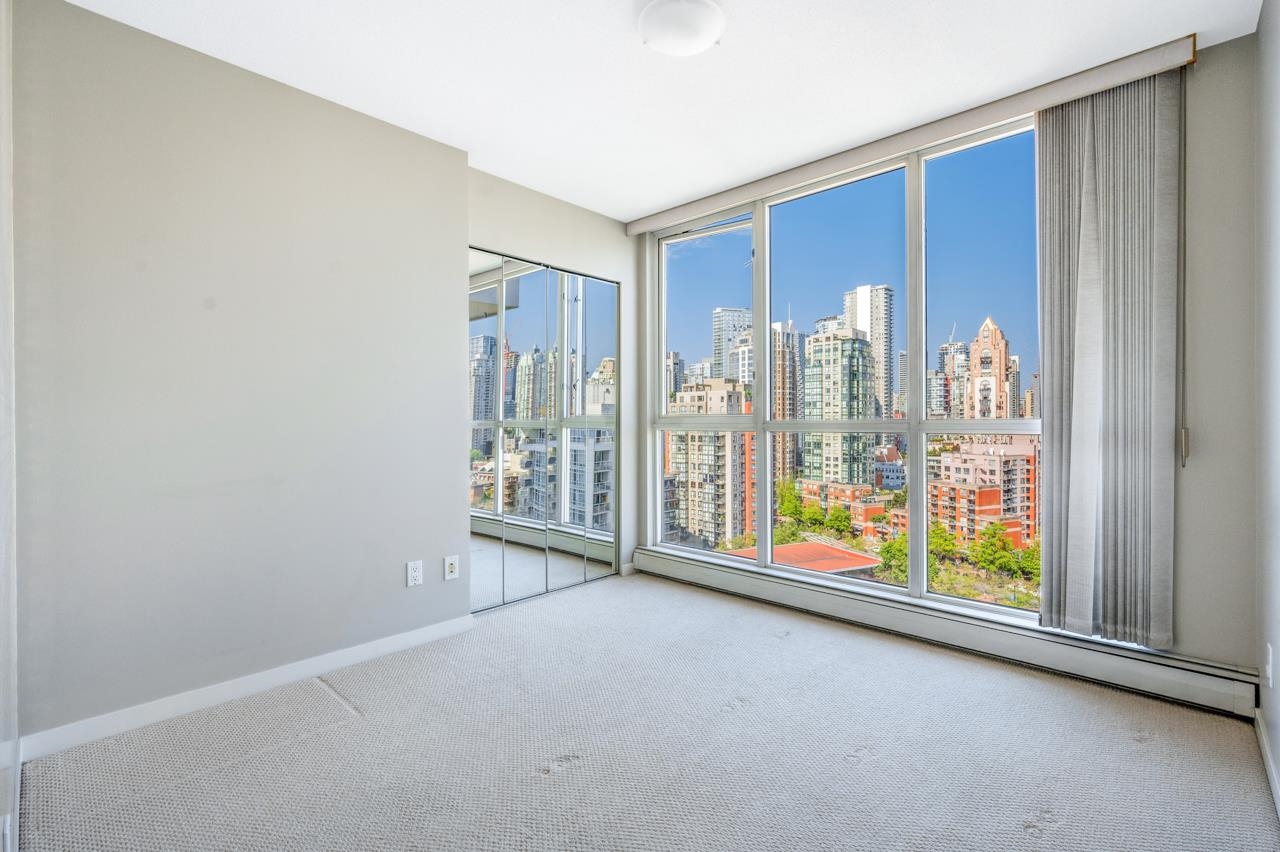 1901 1201 Marinaside Crescent, Vancouver, Yaletown, V6Z 2V2 11