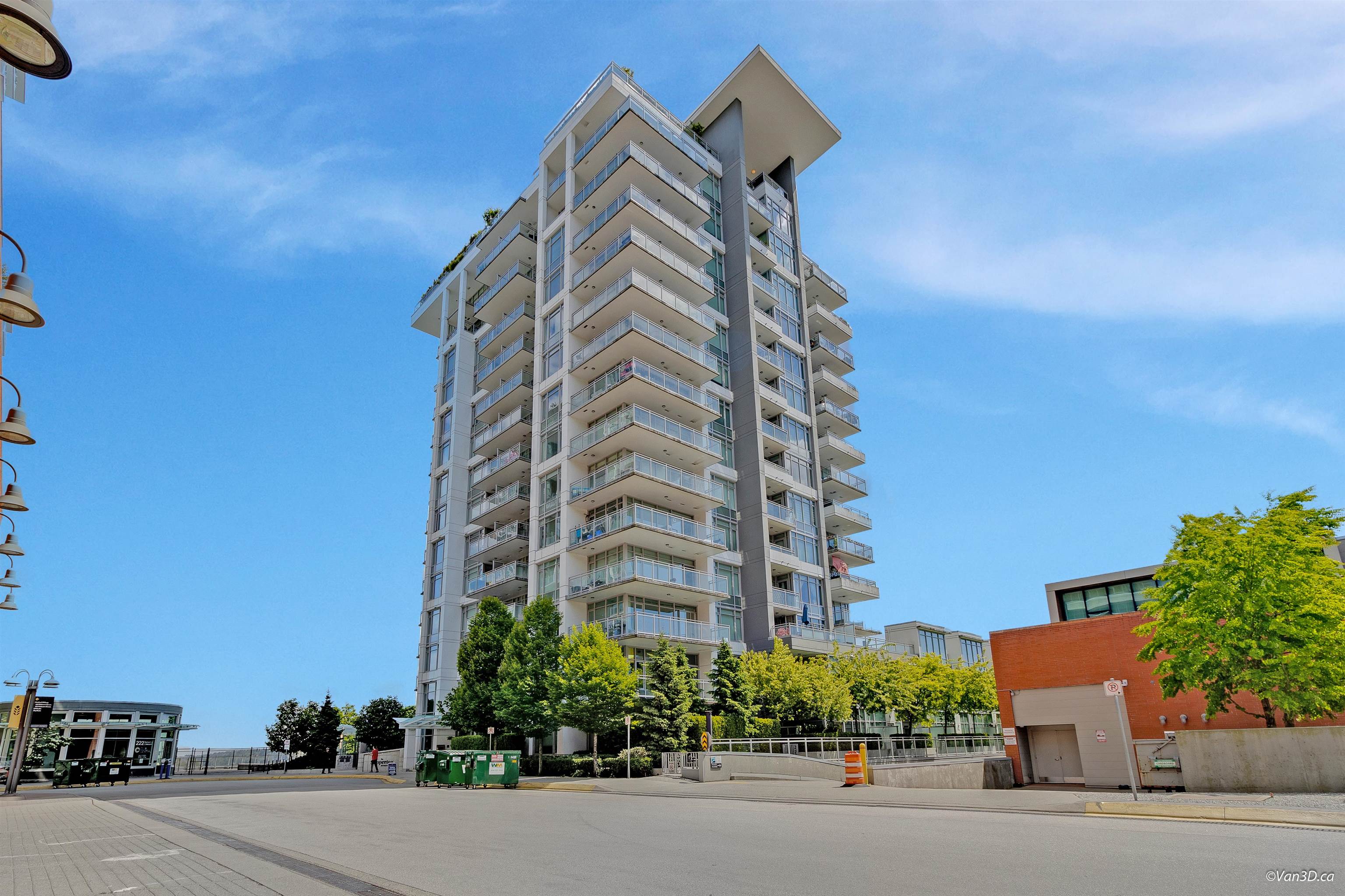 Listing image of 103 200 NELSON'S CRESCENT