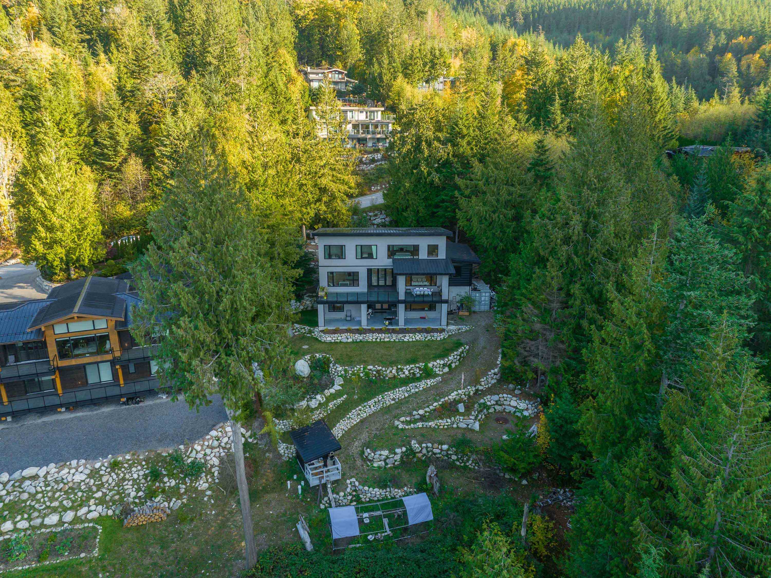 1028 Goat Ridge Drive, Britannia Beach, Britannia Beach, V8B 1J2 24