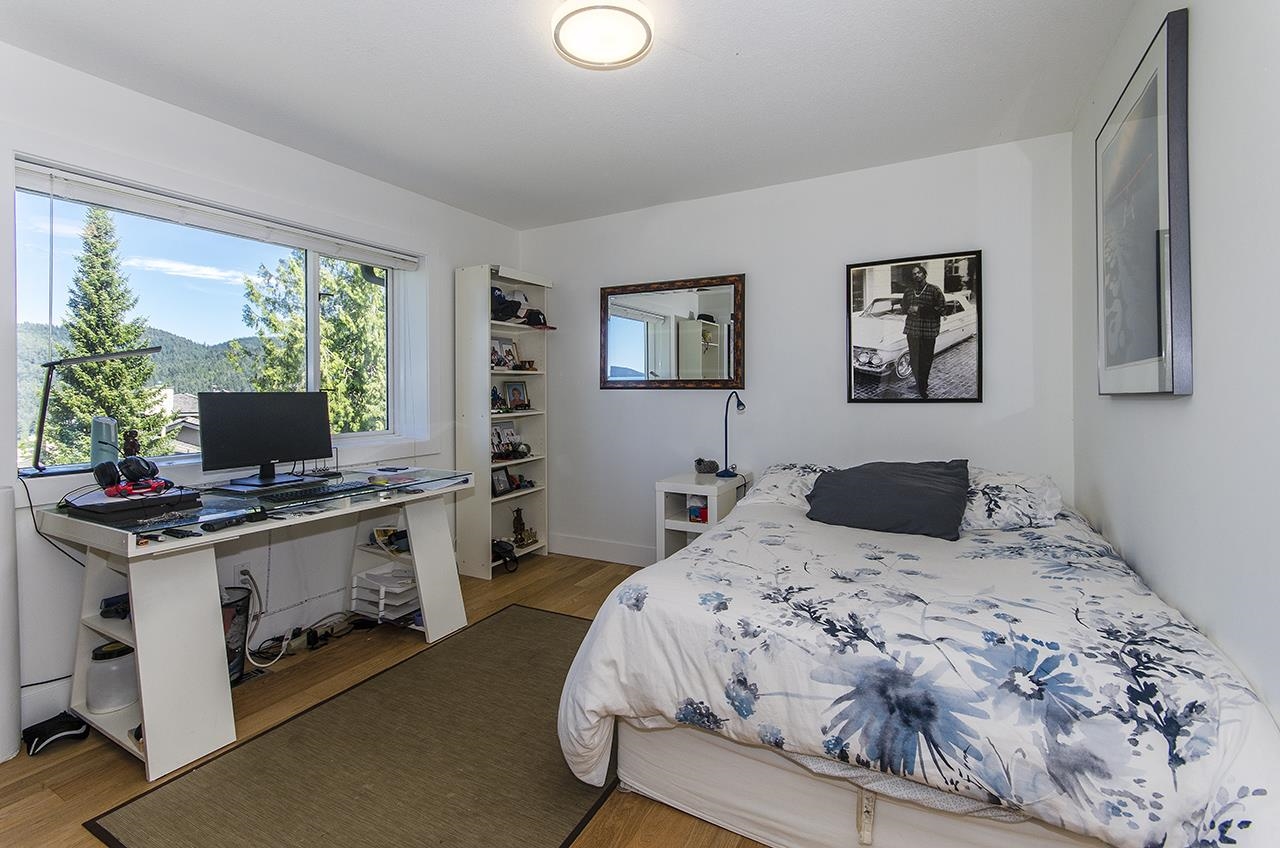 5237 Timberfeild Road, West Vancouver, Upper Caulfeild, V7W 2Y5 20