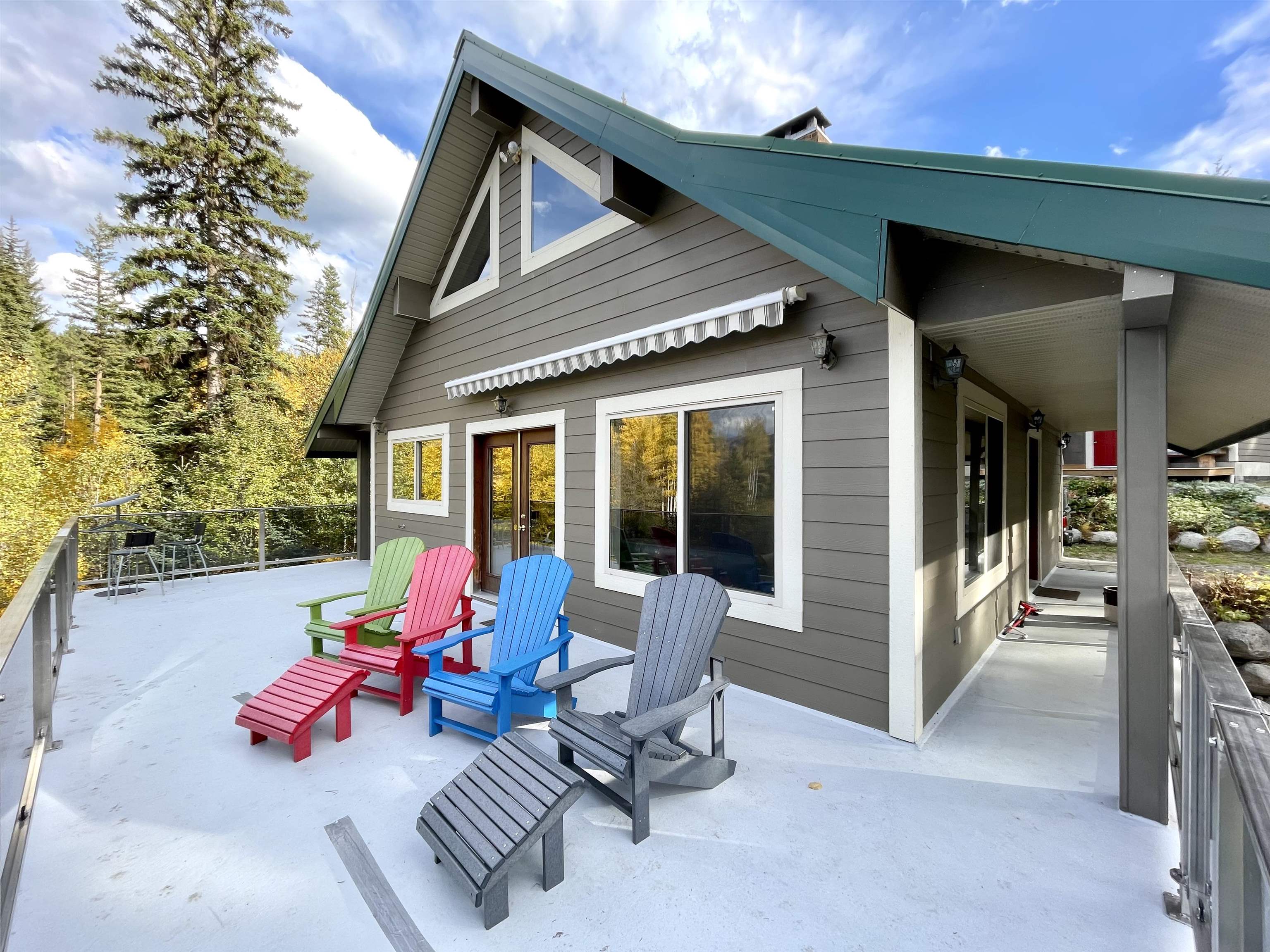 7068 Gun Lake West Road, Pemberton, Lillooet Lake, V0K 1P0 8