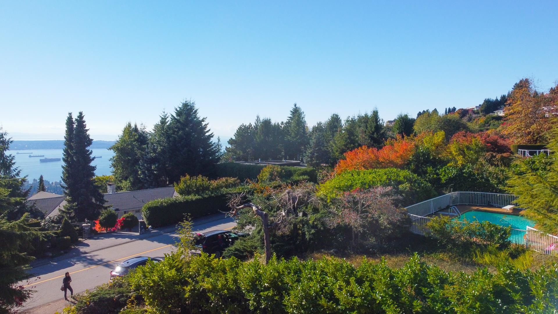 Listing image of 1451 CHARTWELL DRIVE