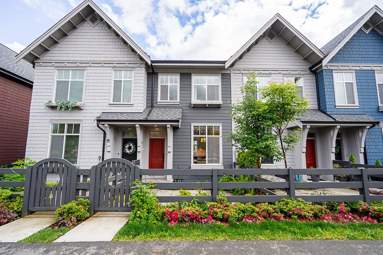 Burke Mountain Townhouse for sale:  4 bedroom 1,695 sq.ft. (Listed 2024-06-20)