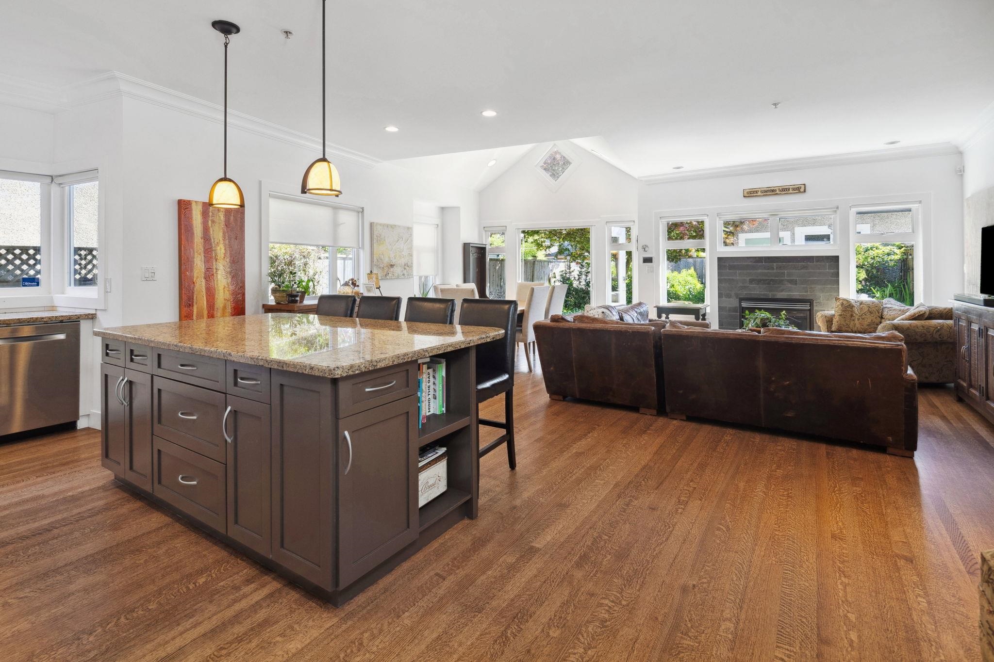 Arbutus 1/2 Duplex for sale:  3 bedroom 1,897 sq.ft. (Listed 2024-05-31)