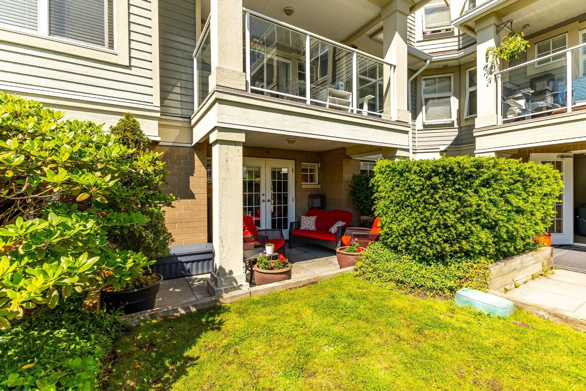 108 15621 Marine Drive, White Rock, White Rock, V4B 1E1 4