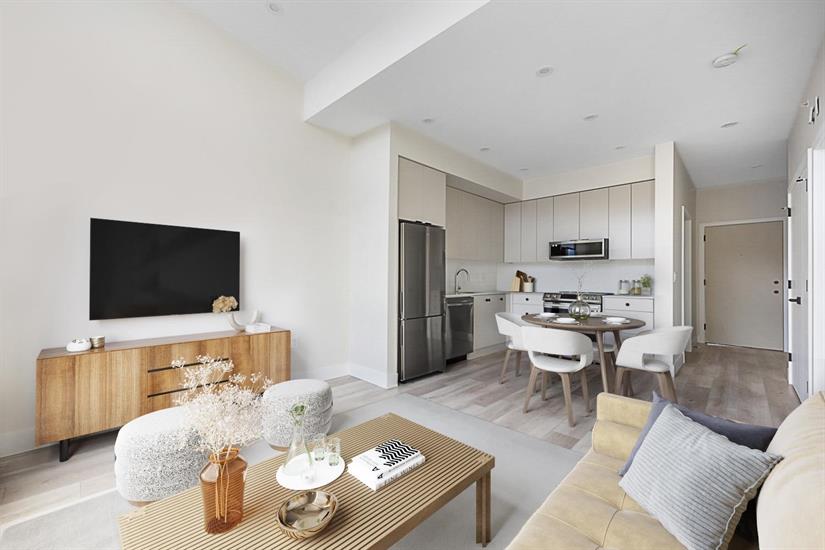 306 45497 Campus Drive, Chilliwack, Garrison Crossing, Apartment/Condo