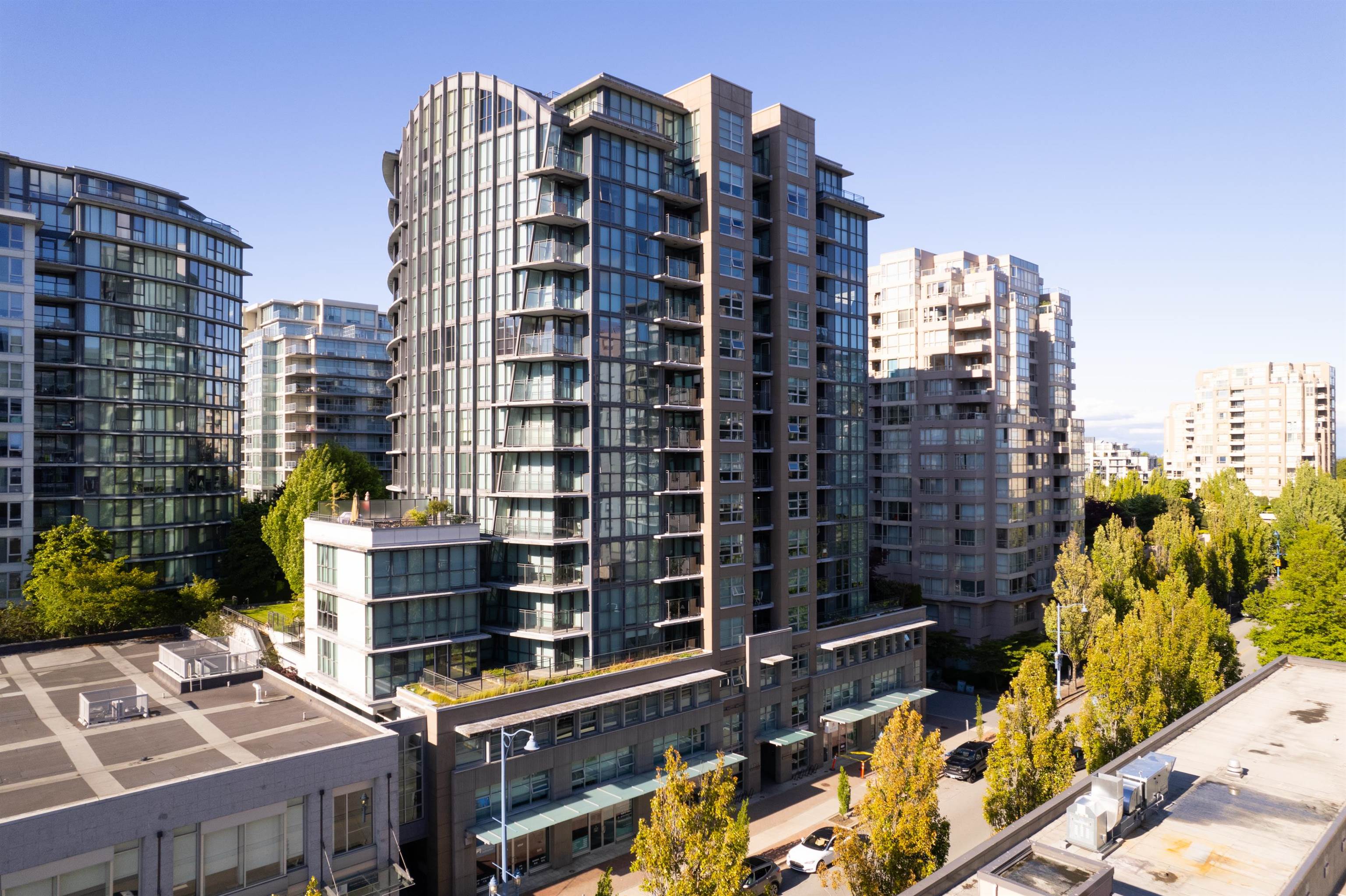 Brighouse Apartment/Condo for sale: Paloma II 2 bedroom 1,062 sq.ft. (Listed 2024-06-03)