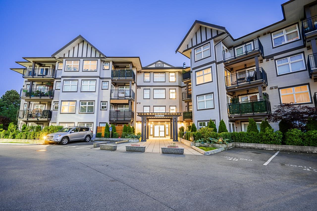 Aldergrove Langley Apartment/Condo for sale:  3 bedroom 1,281 sq.ft. (Listed 2024-06-23)