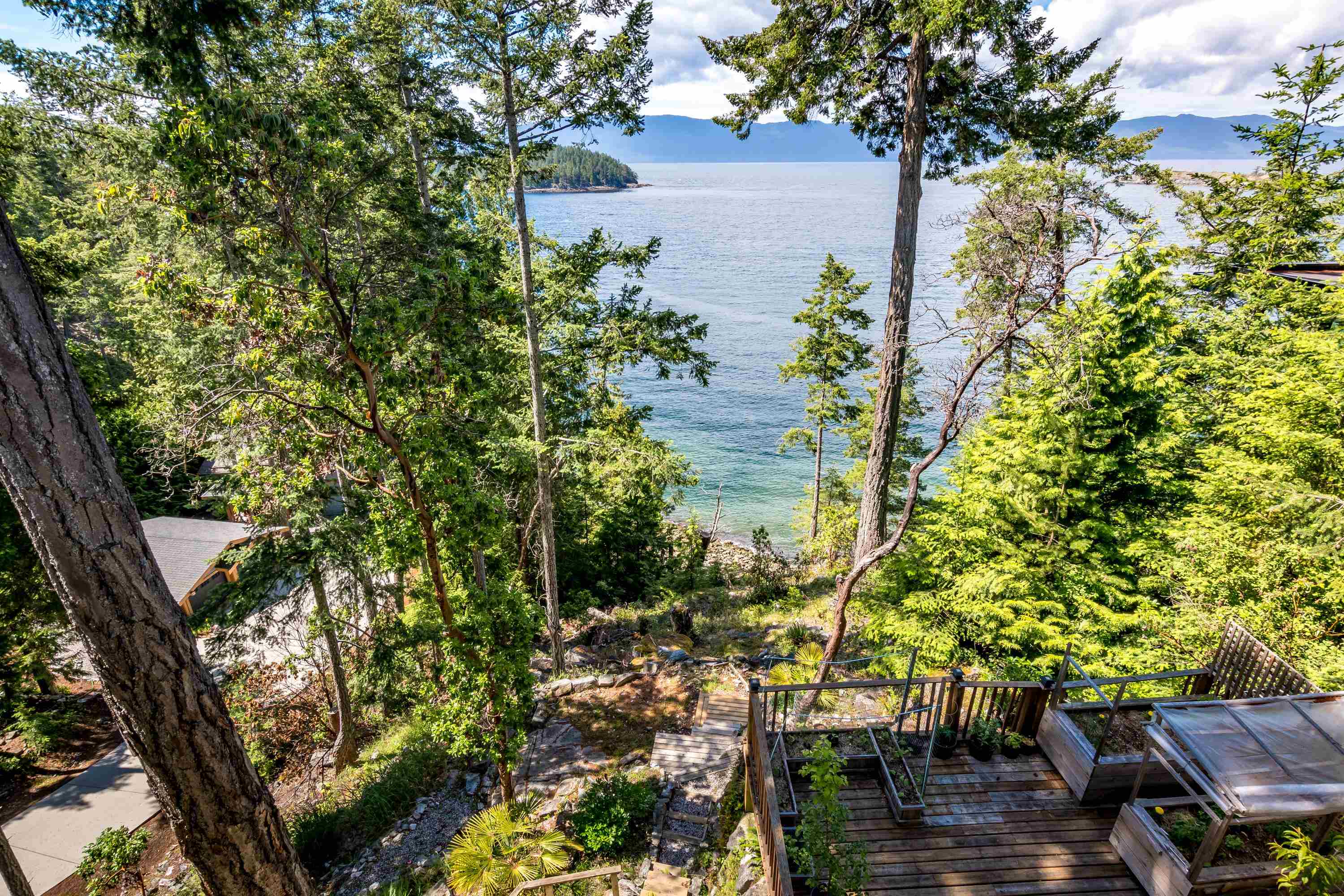 4224 Packalen Boulevard, Garden Bay, Pender Harbour Egmont, V0N 1S1 17