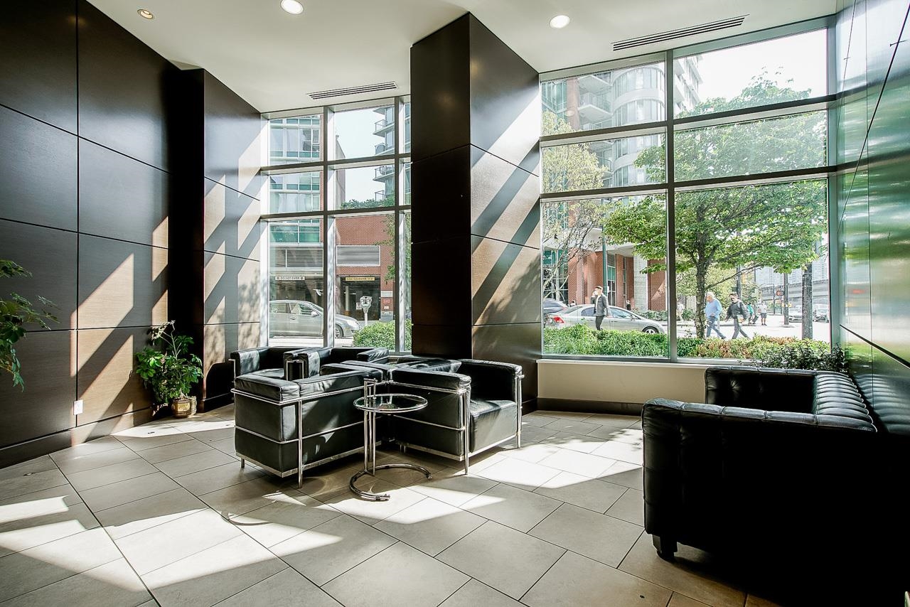 2102 689 Abbott Street, Vancouver, Downtown VW, V6B 0J2 3