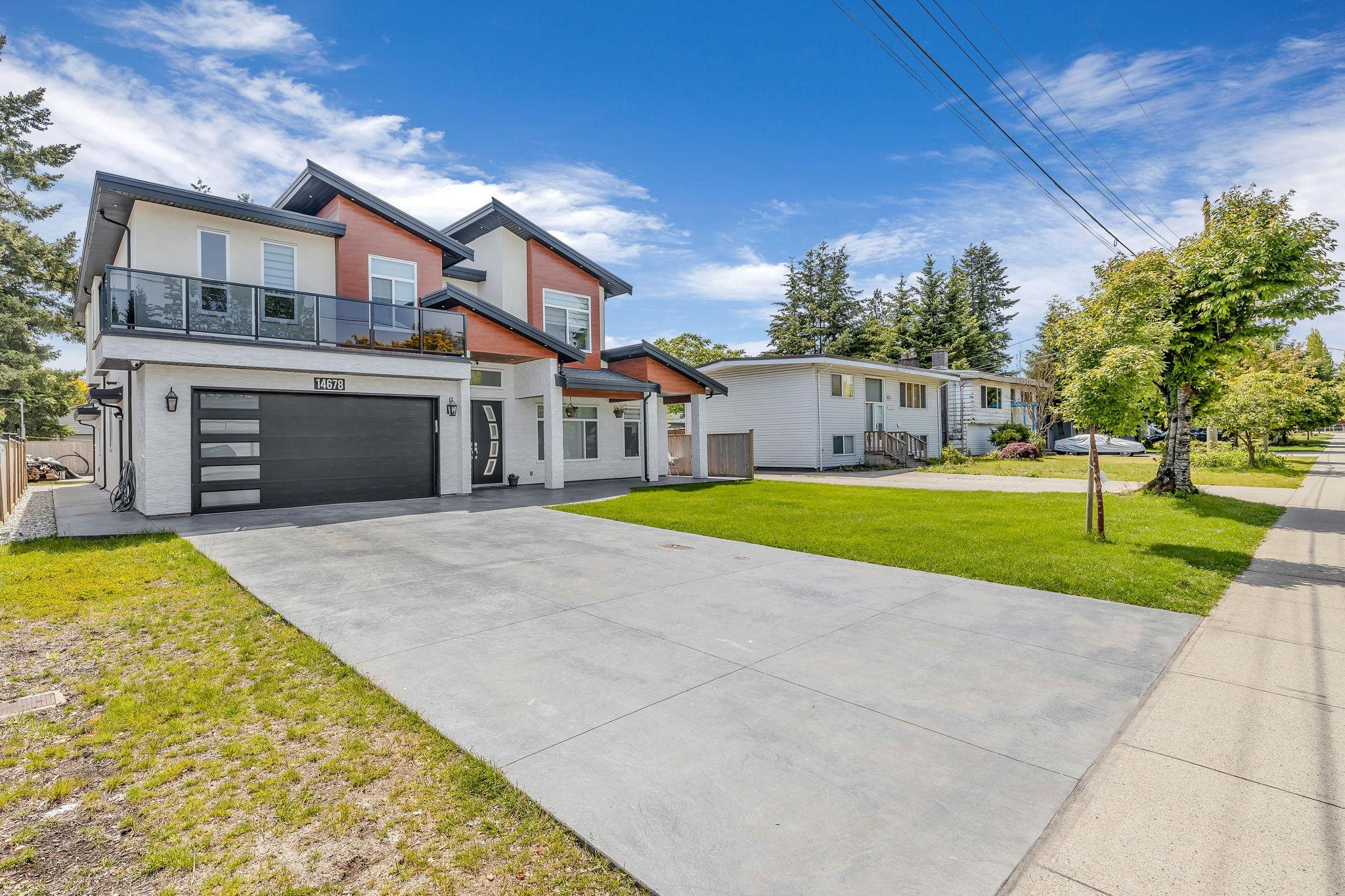 14678 107 Avenue, Surrey, Guildford, V3R 1T8 1