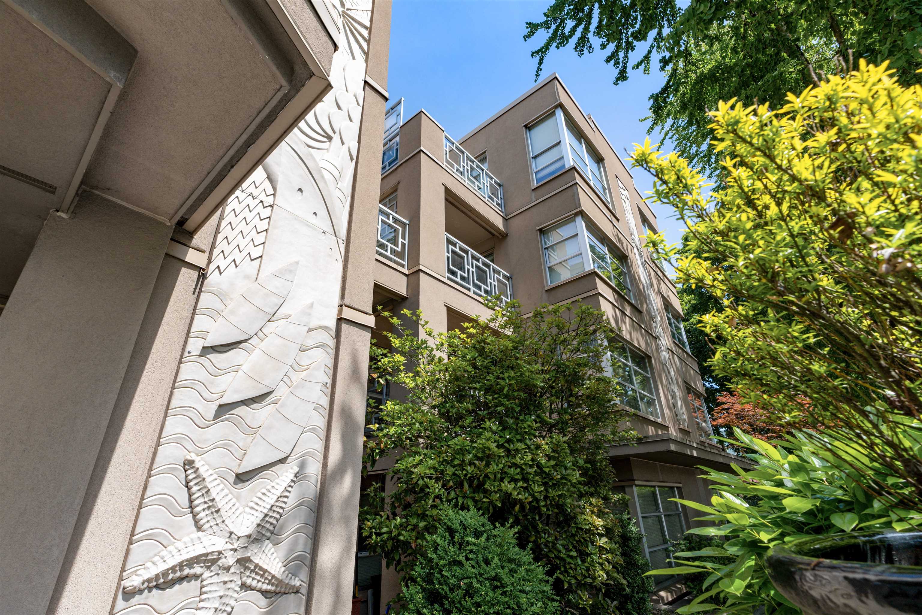 2983 4TH, Vancouver, British Columbia V6K 1R5, 1 Bedroom Bedrooms, ,1 BathroomBathrooms,Residential Attached,For Sale,4TH,R2892904