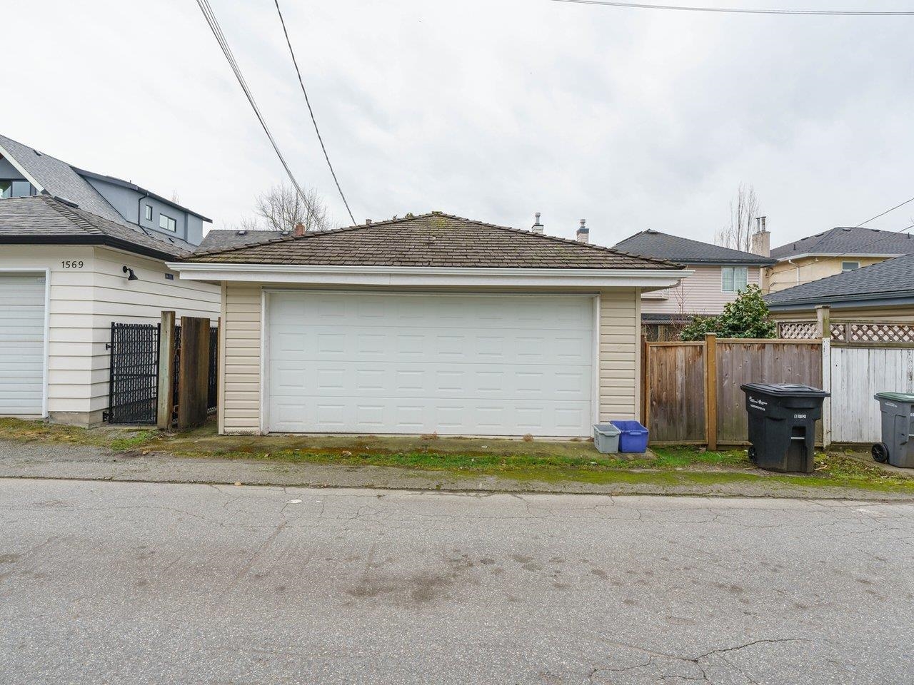 1573 W 66th Avenue, Vancouver, S.W. Marine, V6P 2R8 10