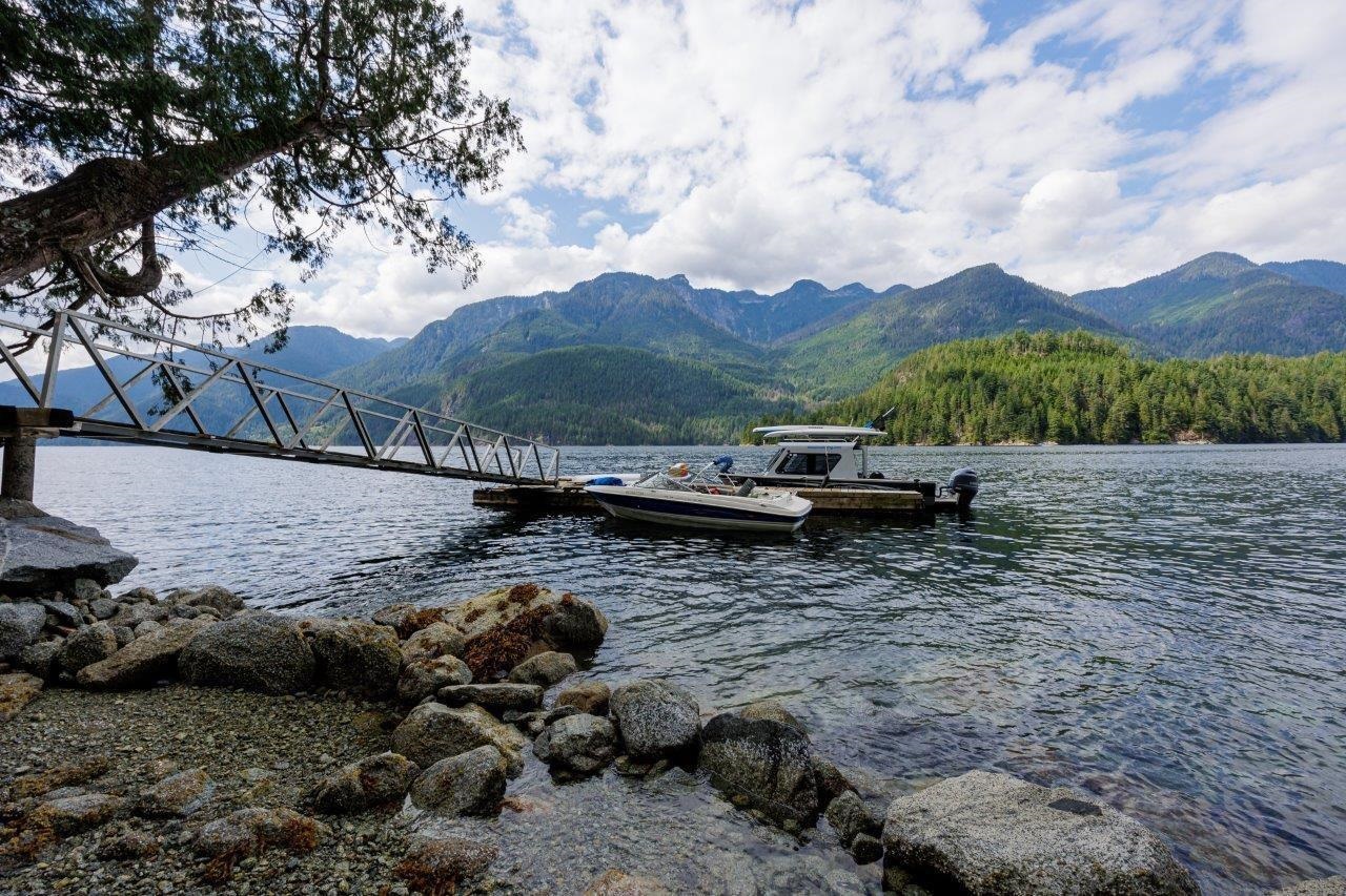 23 East Of Croker Island, North Vancouver, Indian Arm, V0V 0V0 21