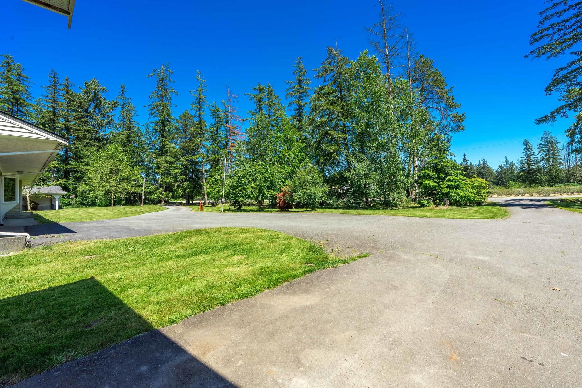 6285 226 Street, Langley, Salmon River, V2Y 2L4 36