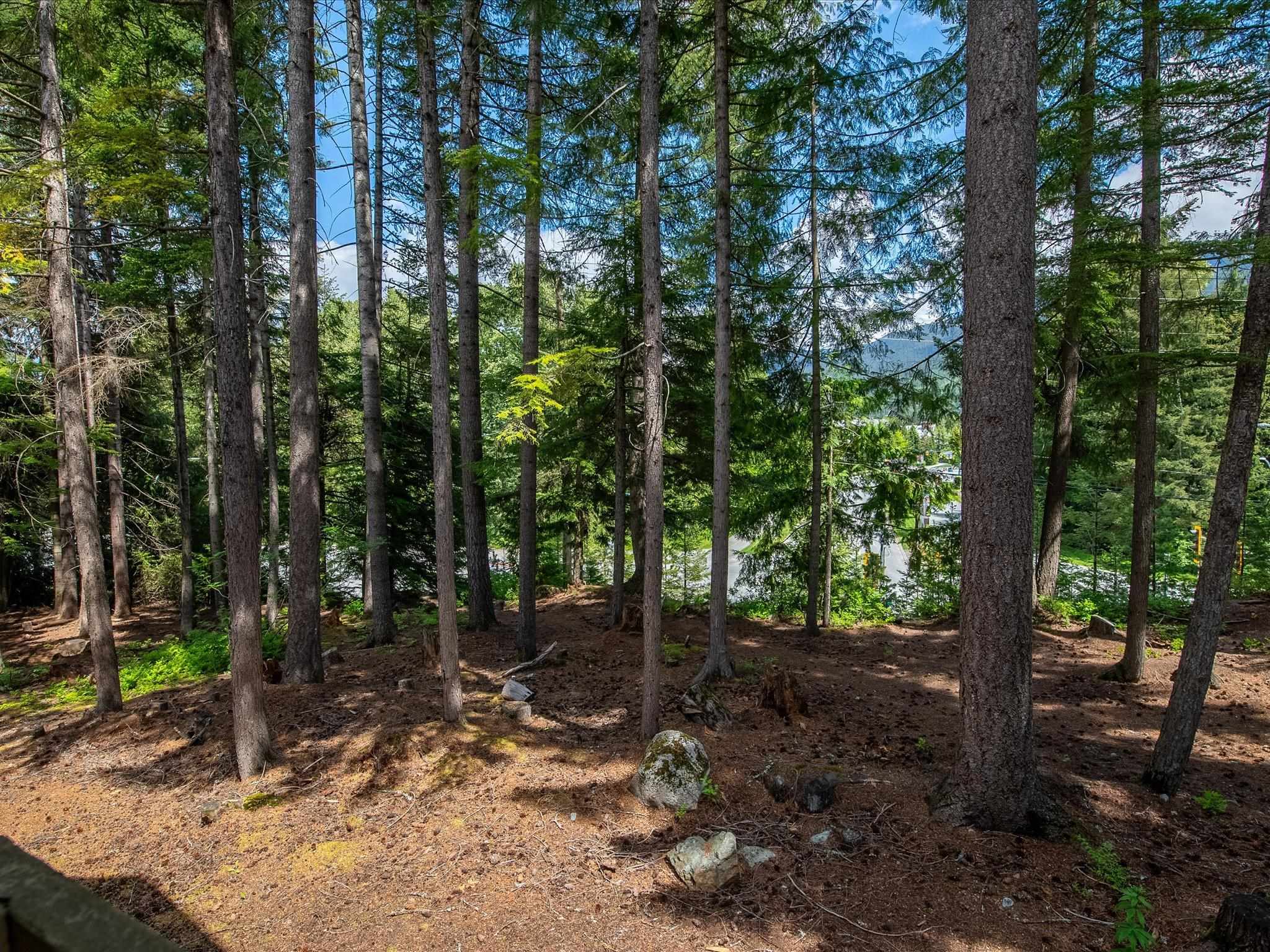 61 6127 Eagleridge Crescent, Whistler, Whistler Cay Heights, V8E 0W7 6