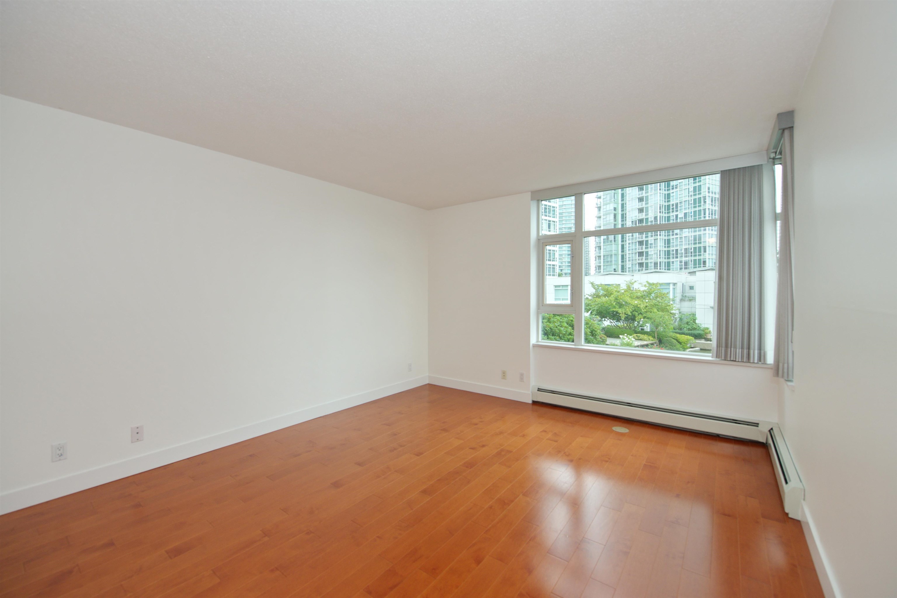 502 1199 Marinaside Crescent, Vancouver, Yaletown, V6Z 2Y2 13