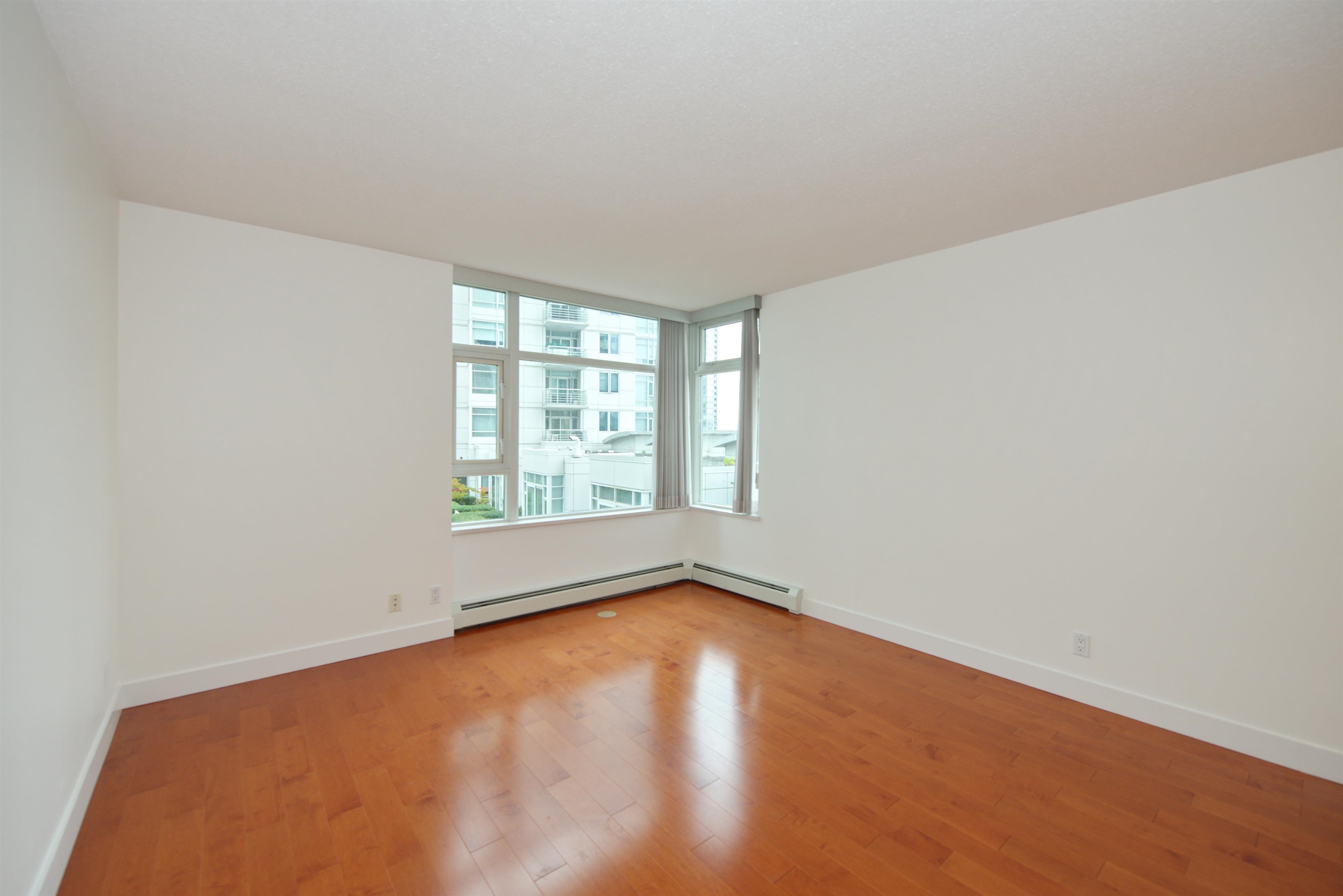 502 1199 Marinaside Crescent, Vancouver, Yaletown, V6Z 2Y2 15