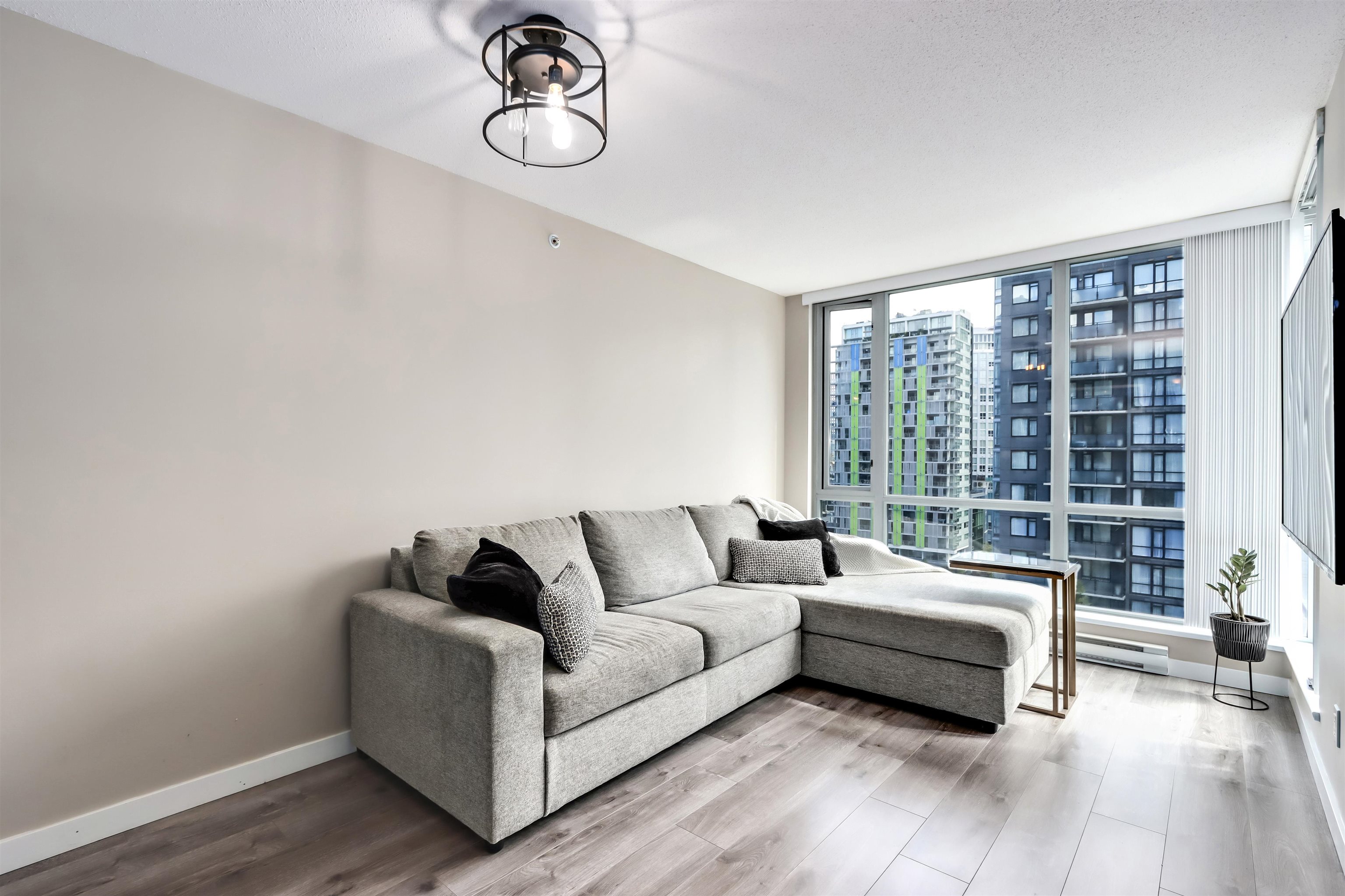 1505 1082 Seymour Street, Vancouver, Downtown VW, V6B 1X9 2