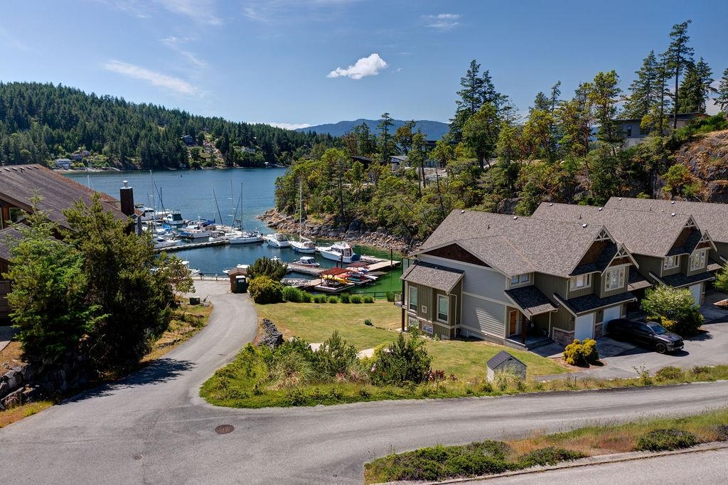 50 4622 Sinclair Bay Road, Garden Bay, Pender Harbour Egmont, V0N 1S1 1