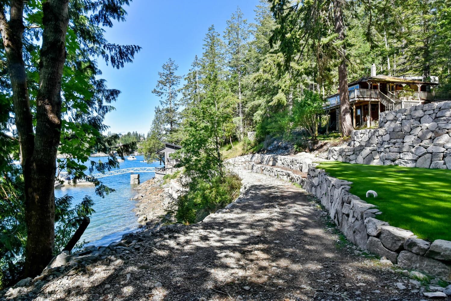 5192 Claydon Road, Garden Bay, Pender Harbour Egmont, V0N 1S1 19