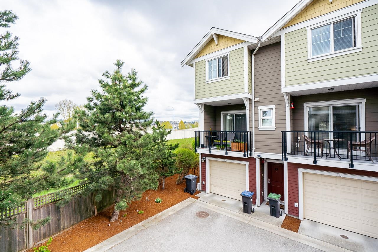 13 1111 Ewen Avenue, New Westminster, Queensborough, V3M 5E3 13