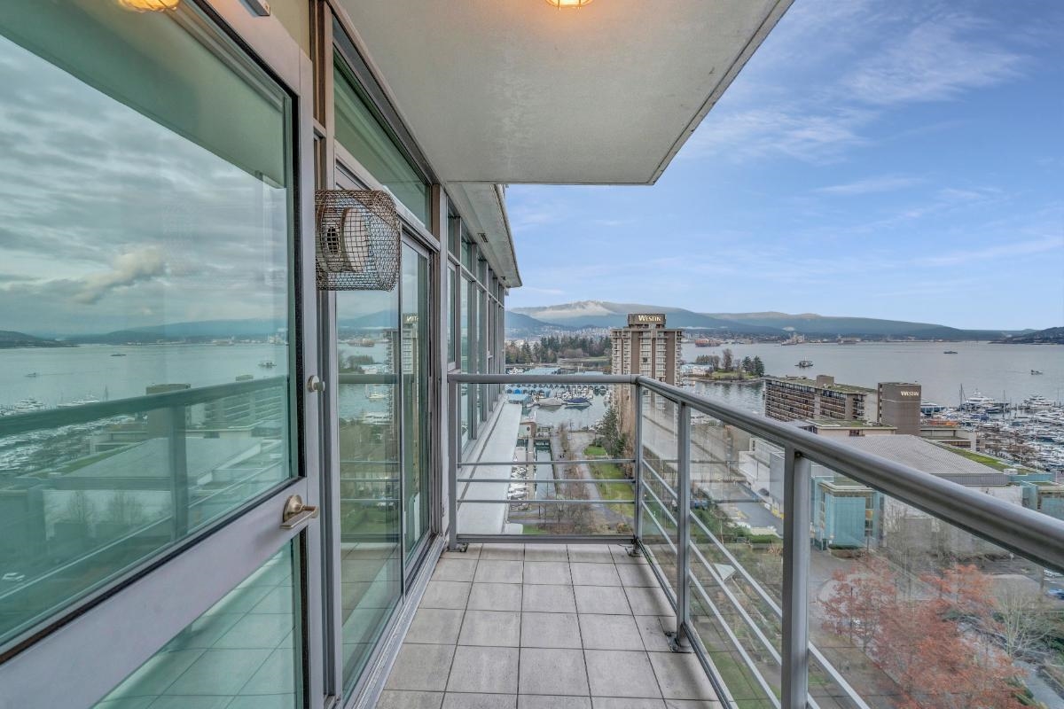 1603 1710 BAYSHORE DRIVE