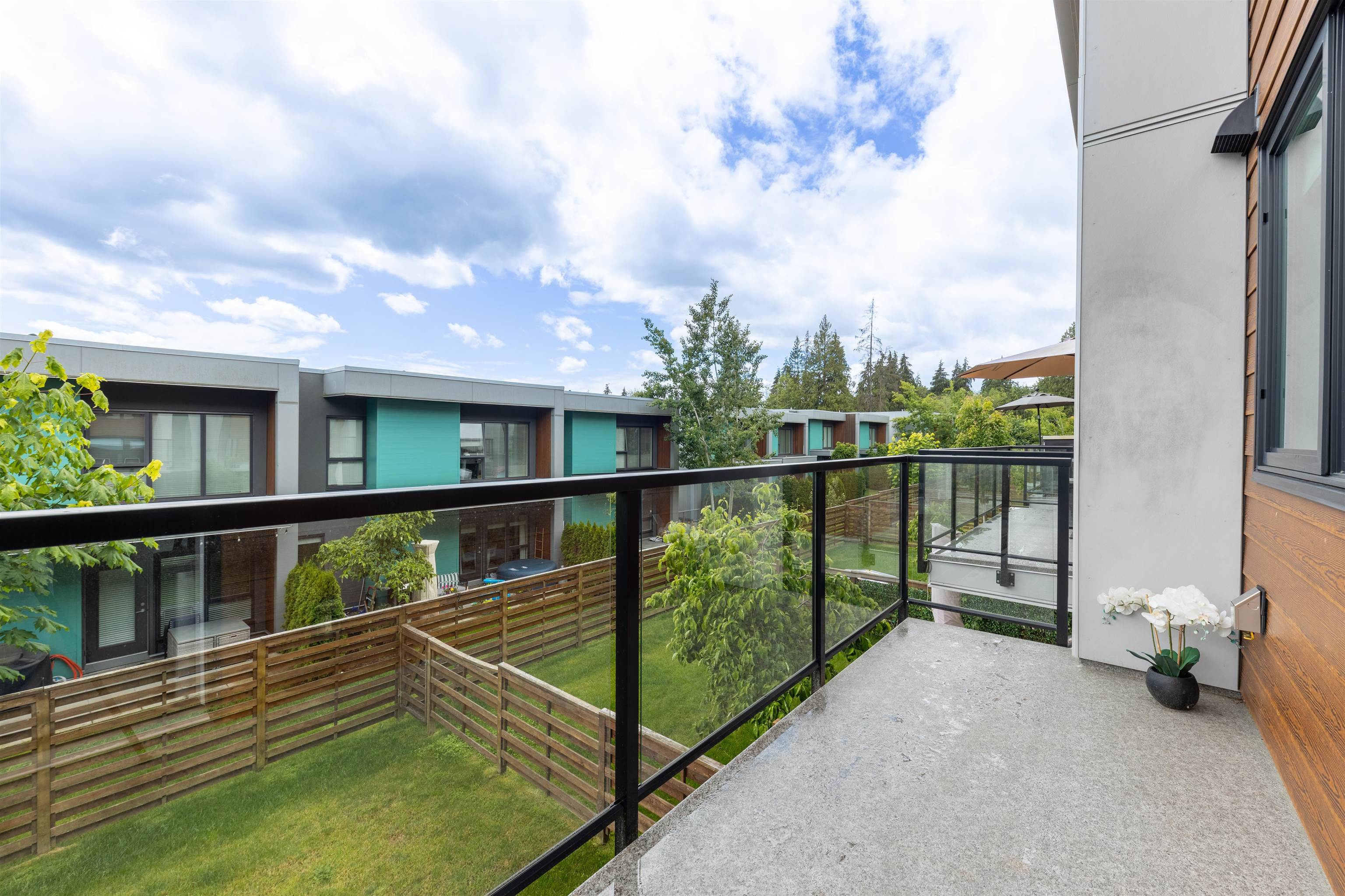 25 3597 Malsum Drive, North Vancouver, Roche Point, V7G 0B2 30