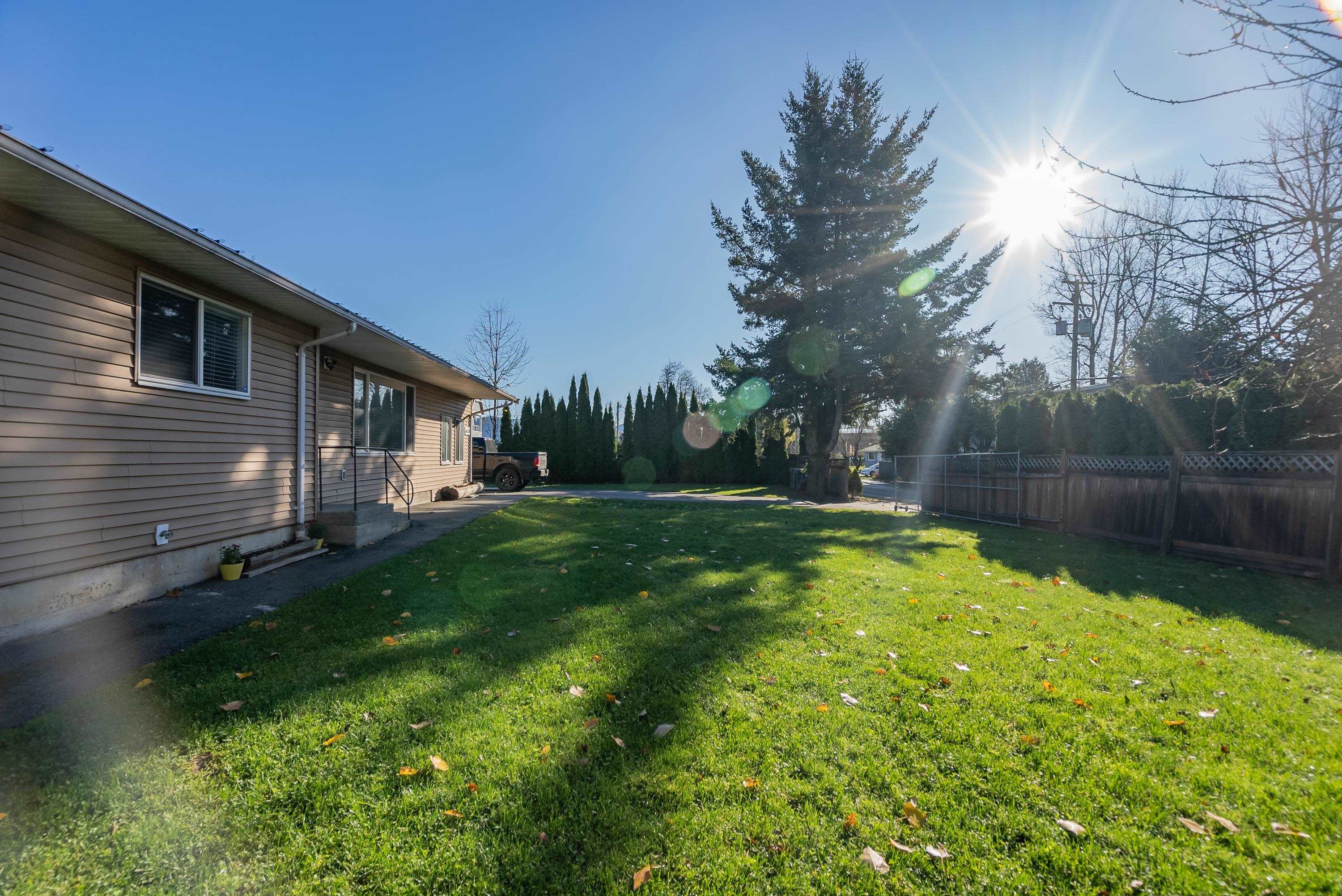 6430 Riverside Street, Abbotsford, Matsqui, V4X 1T9 31