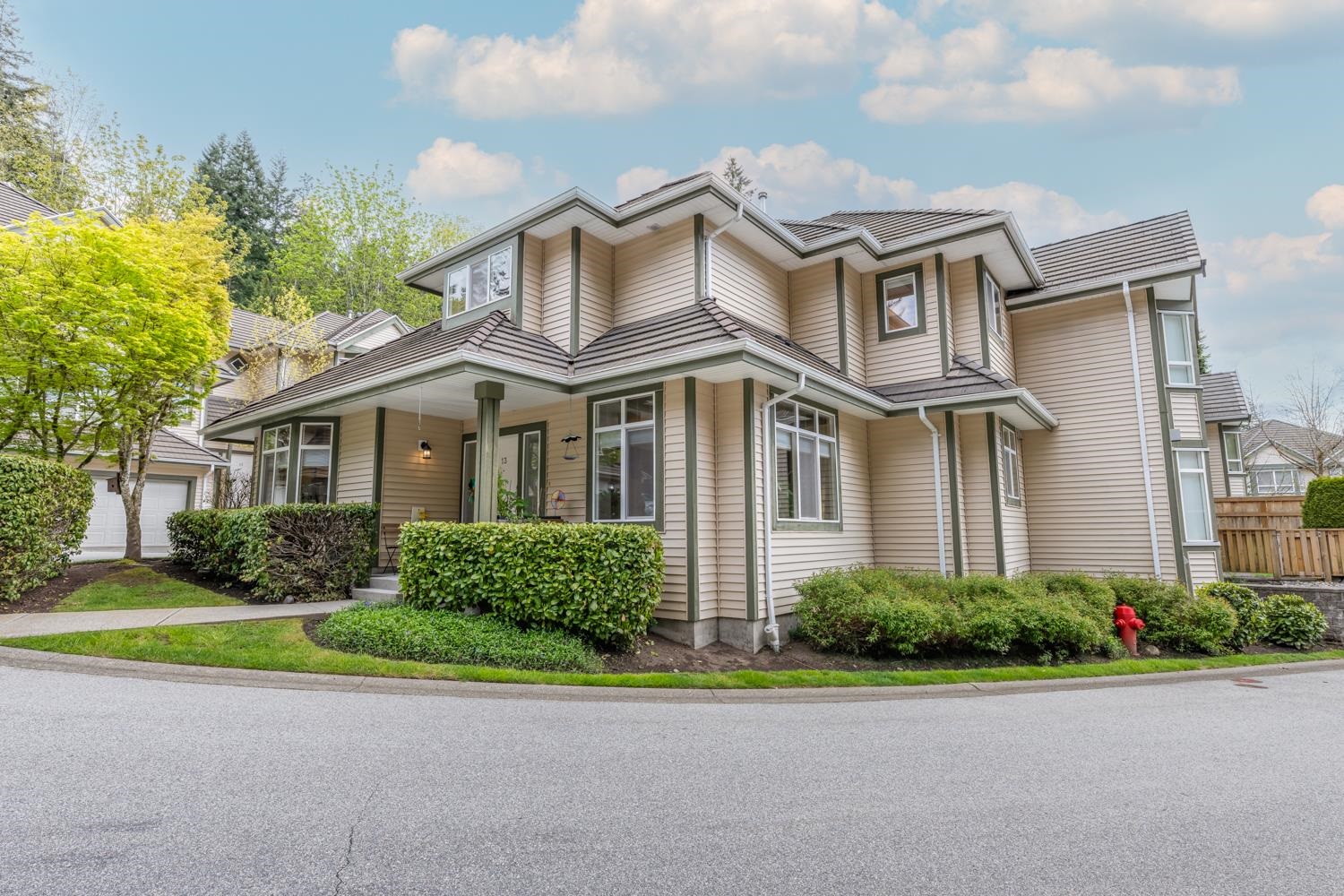 13 50 Hett Creek Drive, Port Moody, Heritage Mountain, V3H 5E2 1