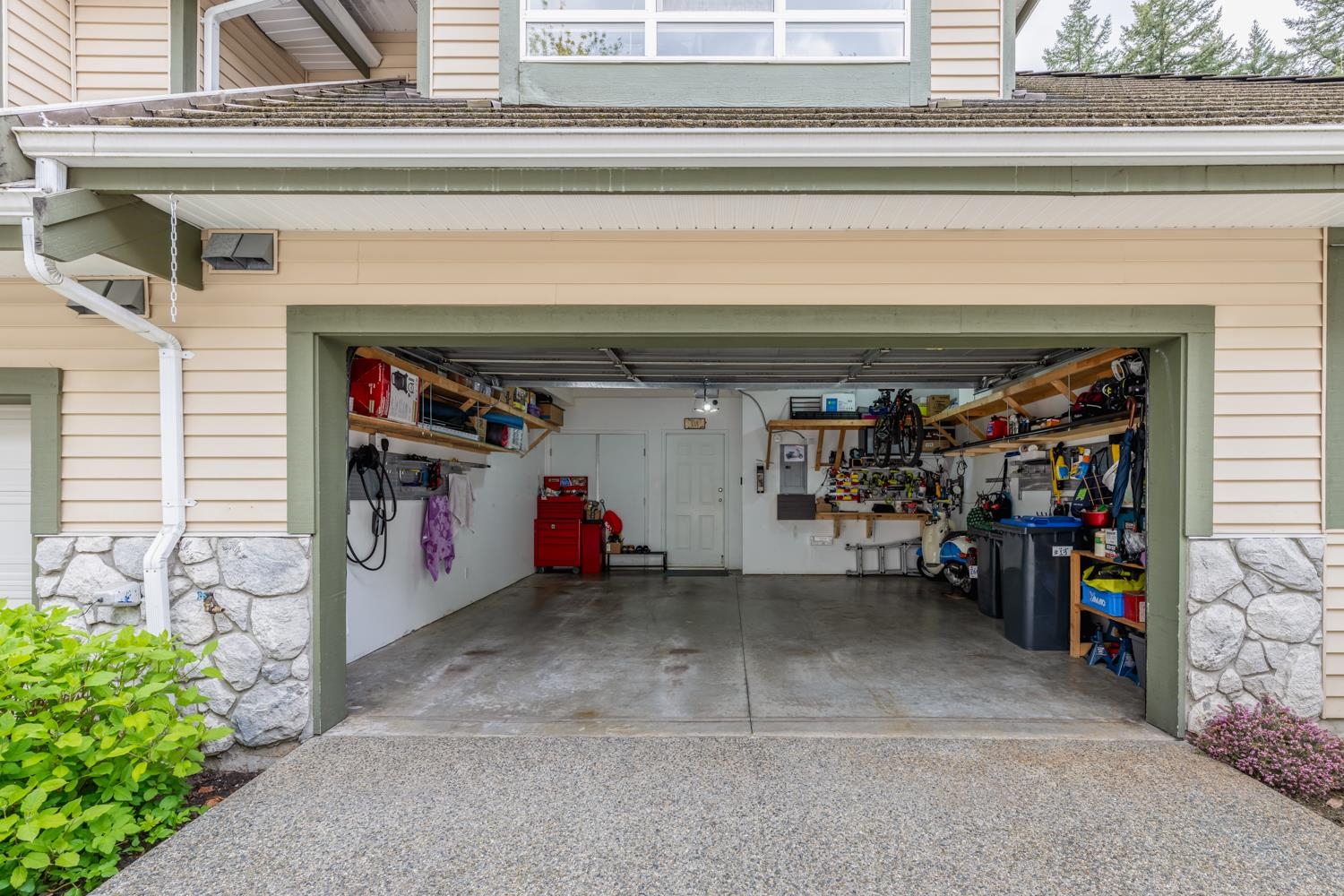 13 50 Hett Creek Drive, Port Moody, Heritage Mountain, V3H 5E2 24