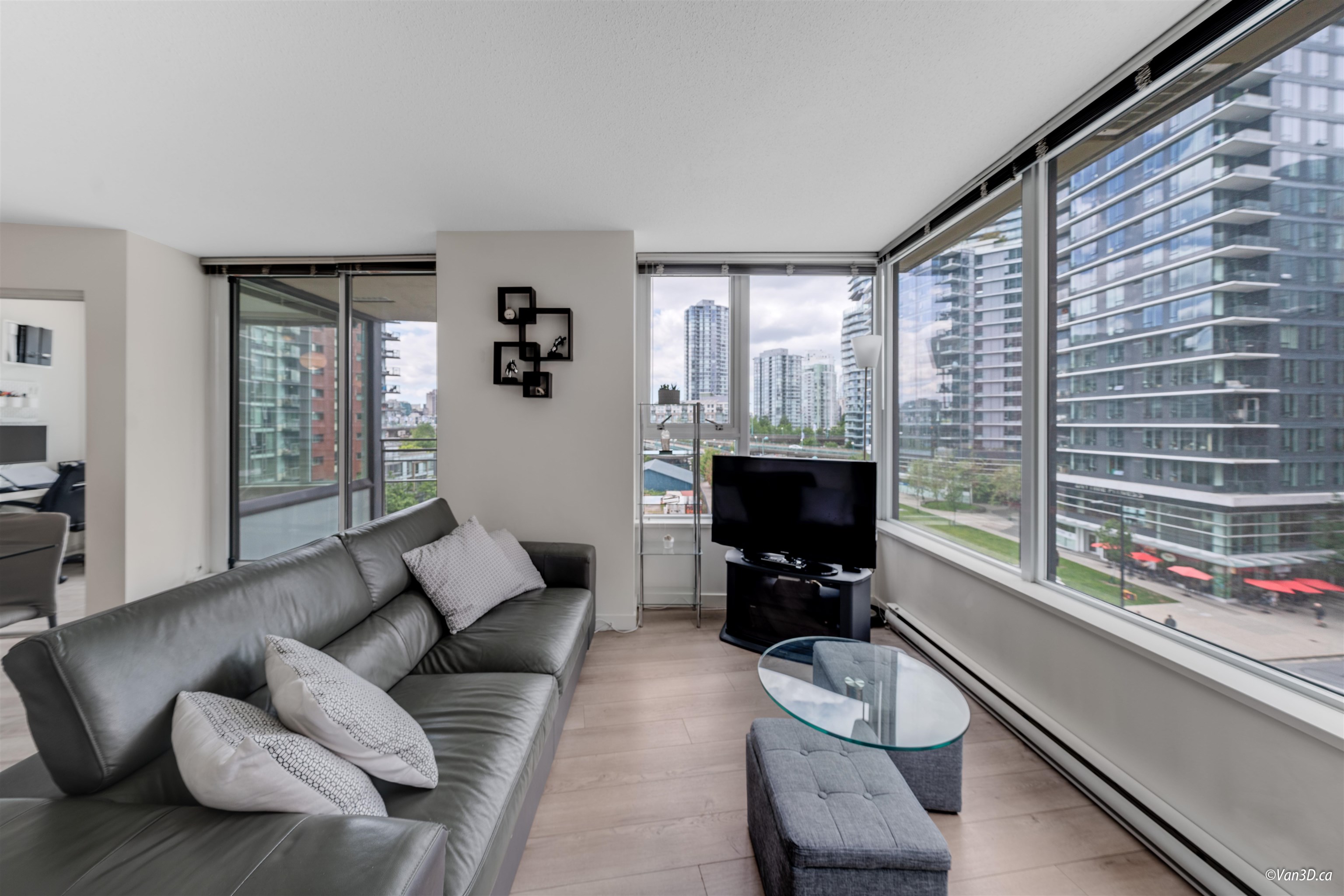 706 33 Smithe Street, Vancouver, Yaletown, V6B 0B5 3