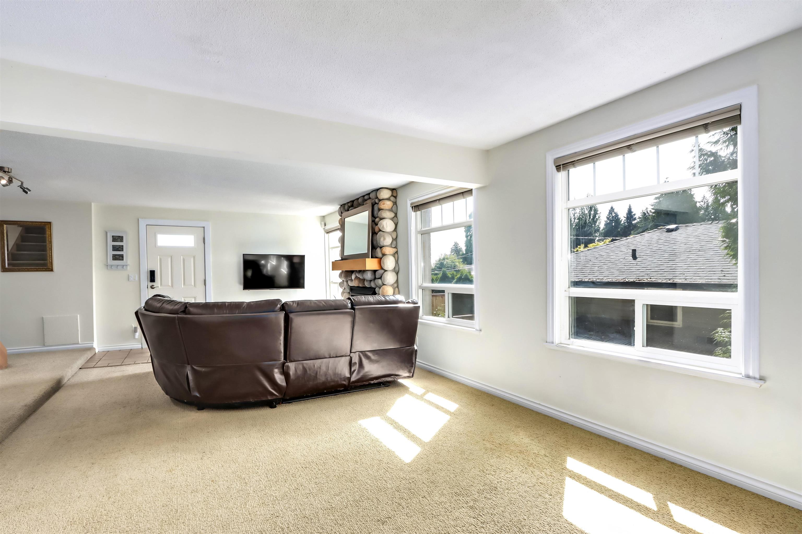 3581 Wellington Crescent, North Vancouver, Edgemont, V7R 3B3 20