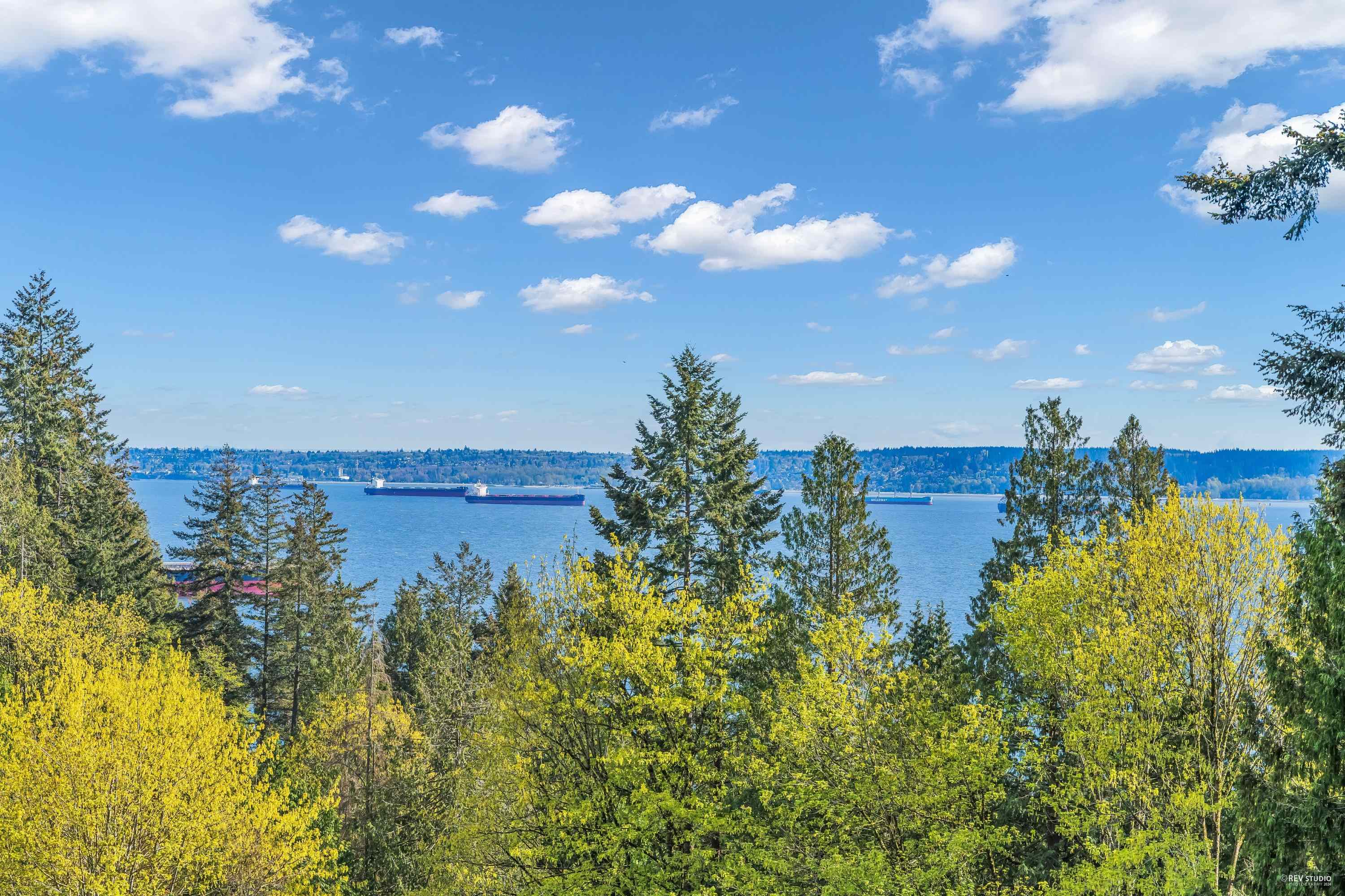 3954 Bayridge Court, West Vancouver, Bayridge, V7V 3K3 2