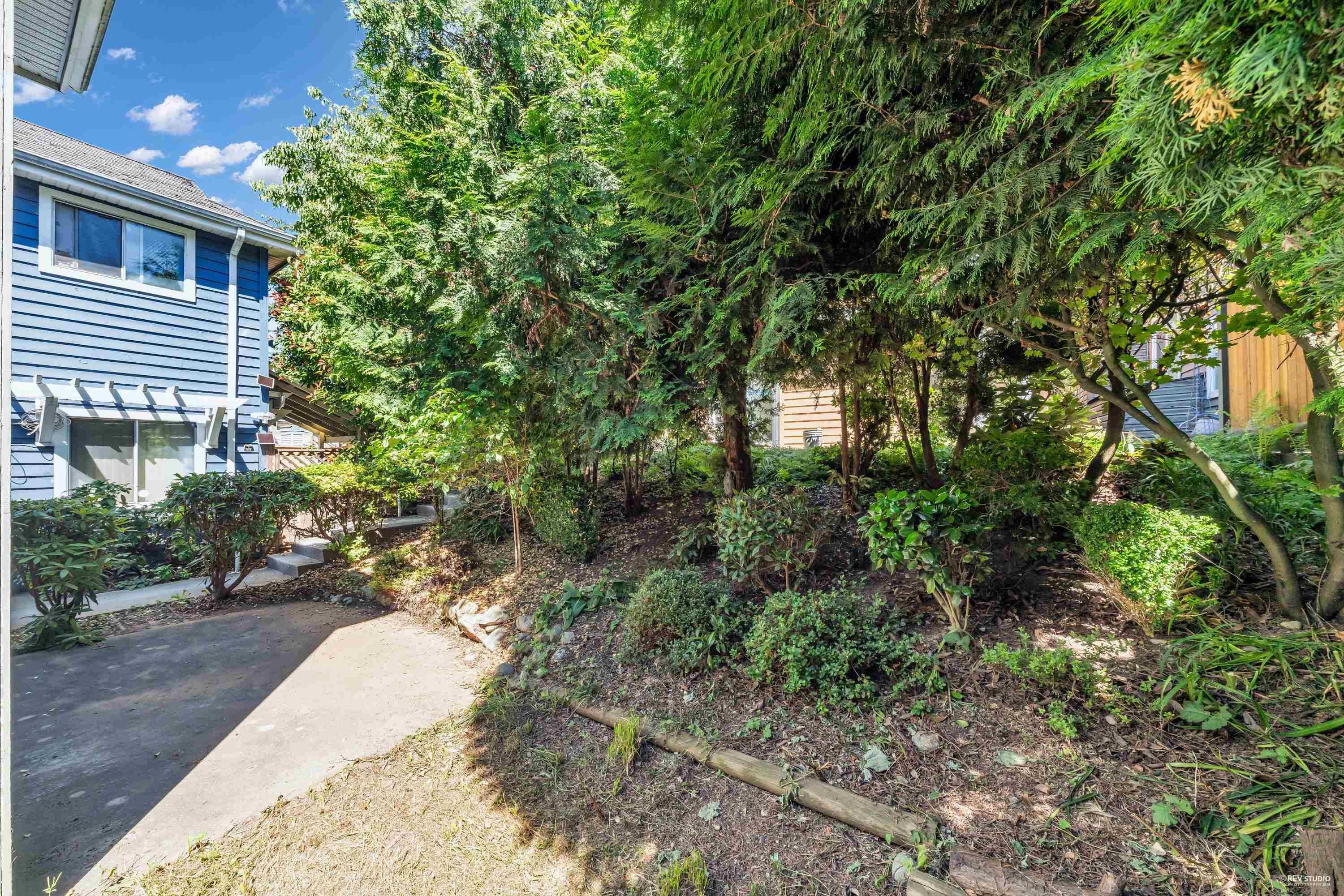 1828 Se Marine Drive, Vancouver, South Marine, V5P 2R8 30