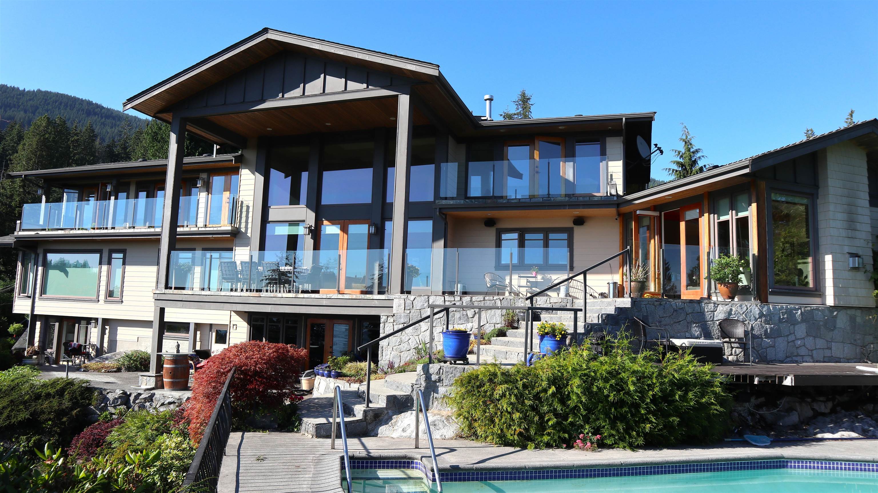 Listing image of 1408 31ST STREET
